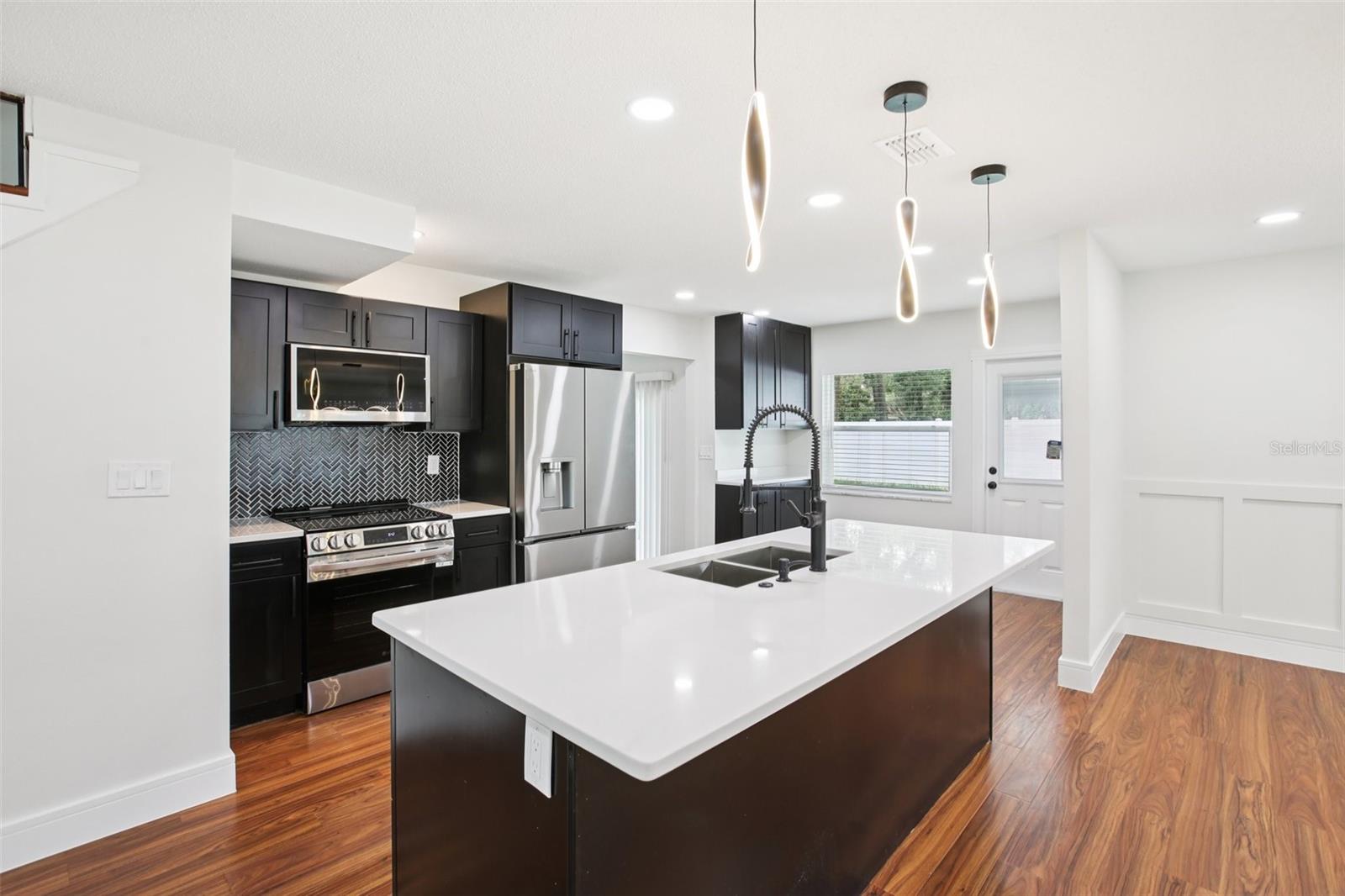 TEMPLE TERRACE ESTATES - Residential