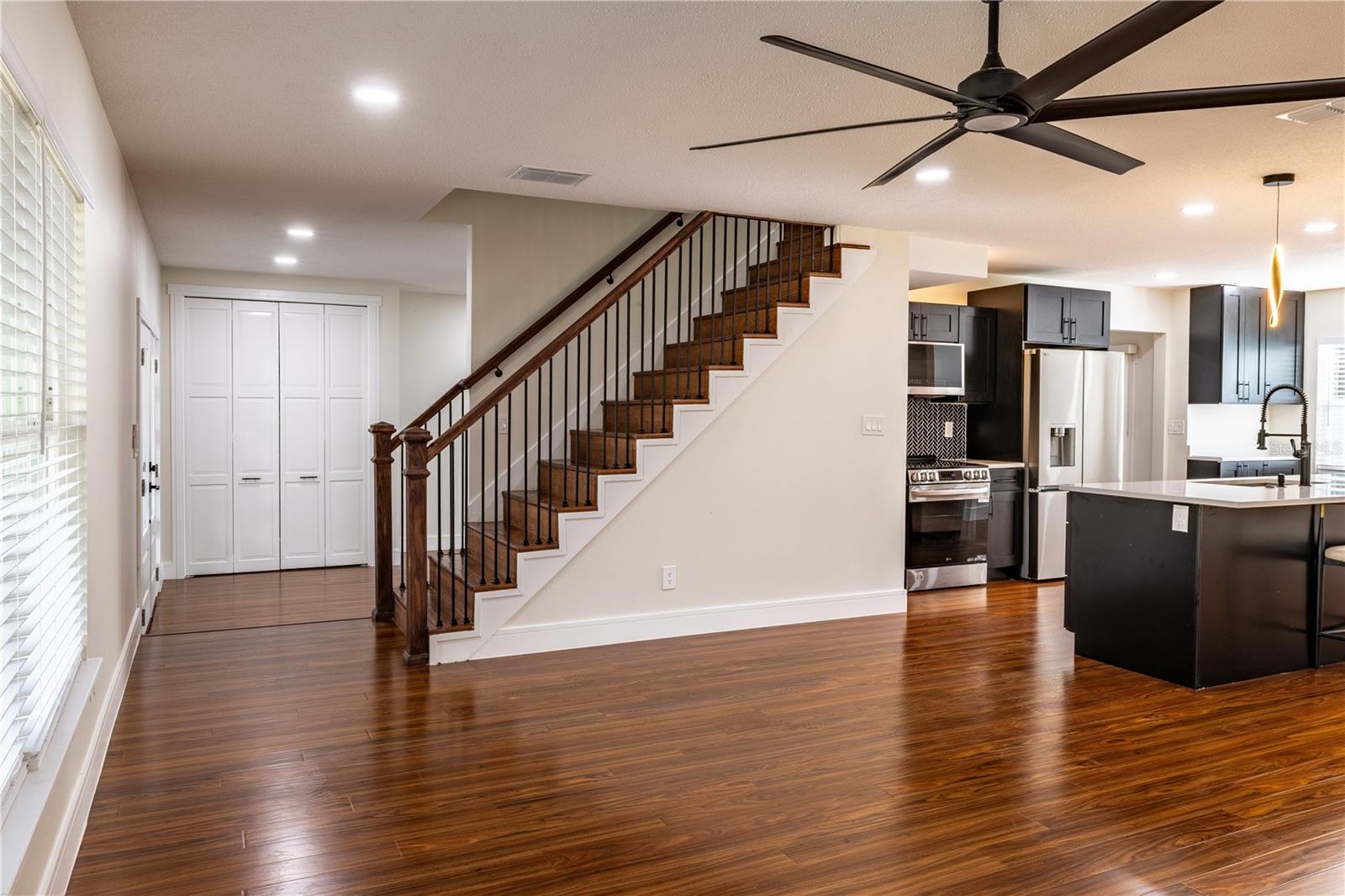 TEMPLE TERRACE ESTATES - Residential