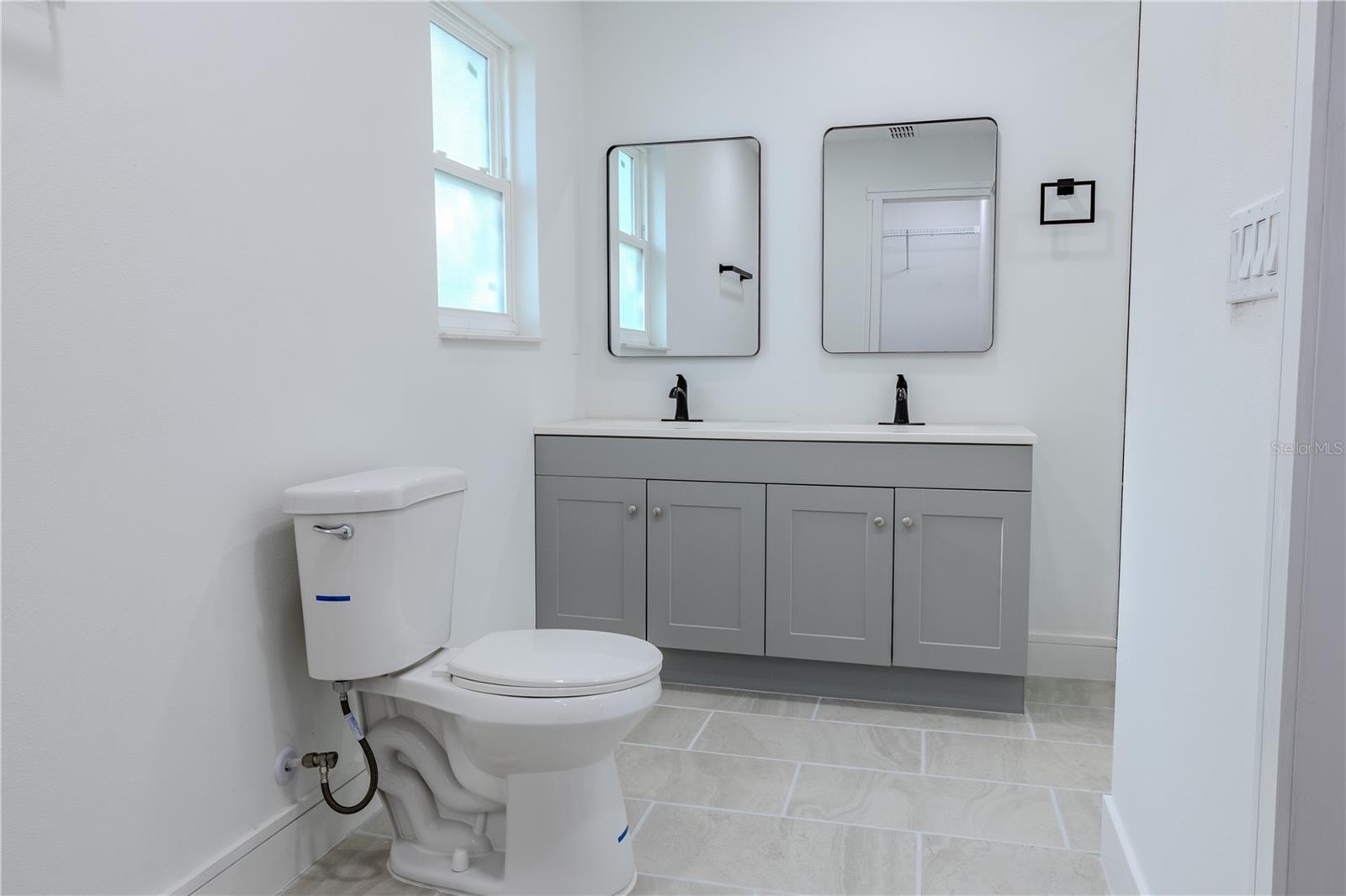 TEMPLE TERRACE ESTATES - Residential