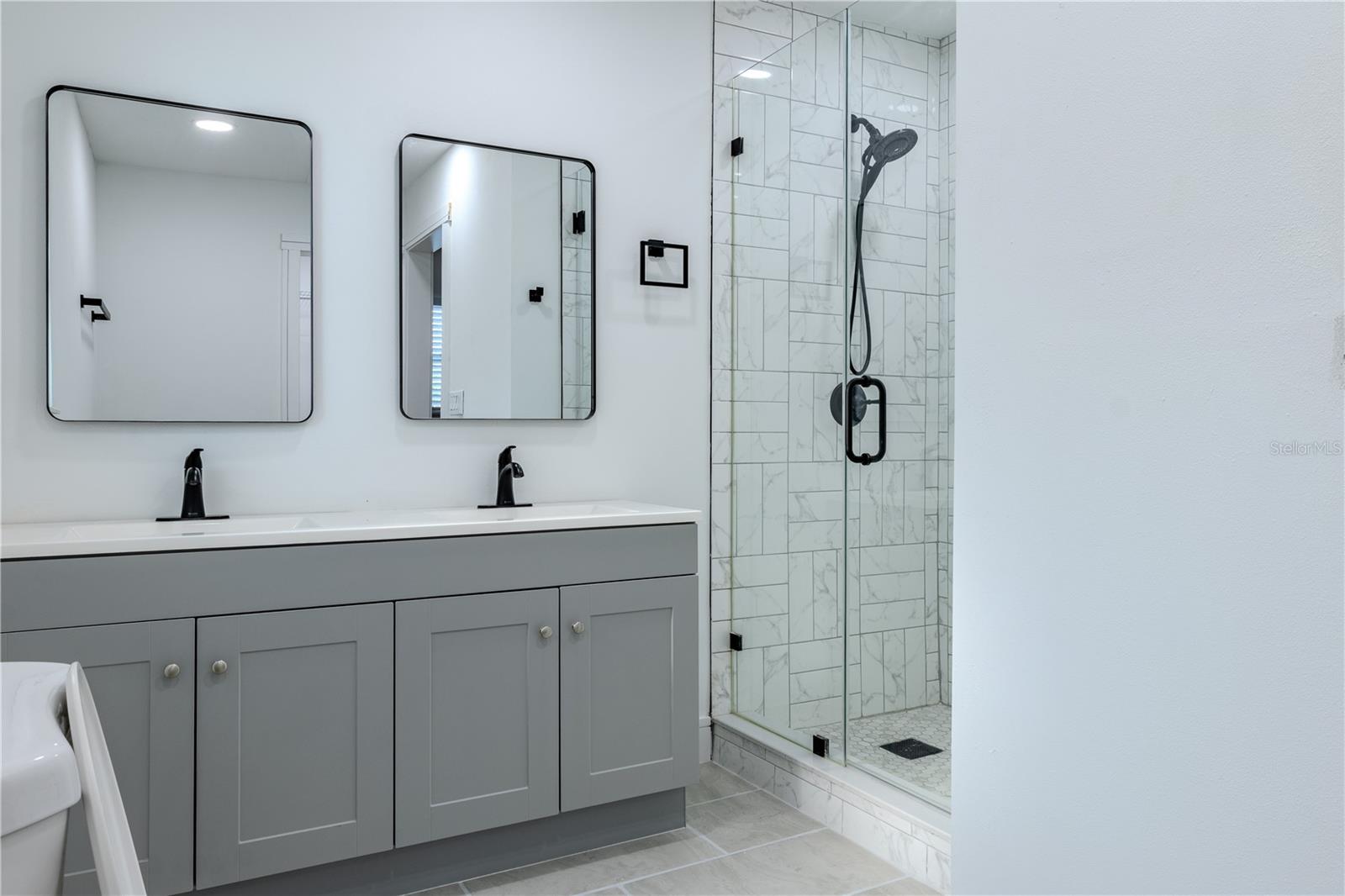 TEMPLE TERRACE ESTATES - Residential