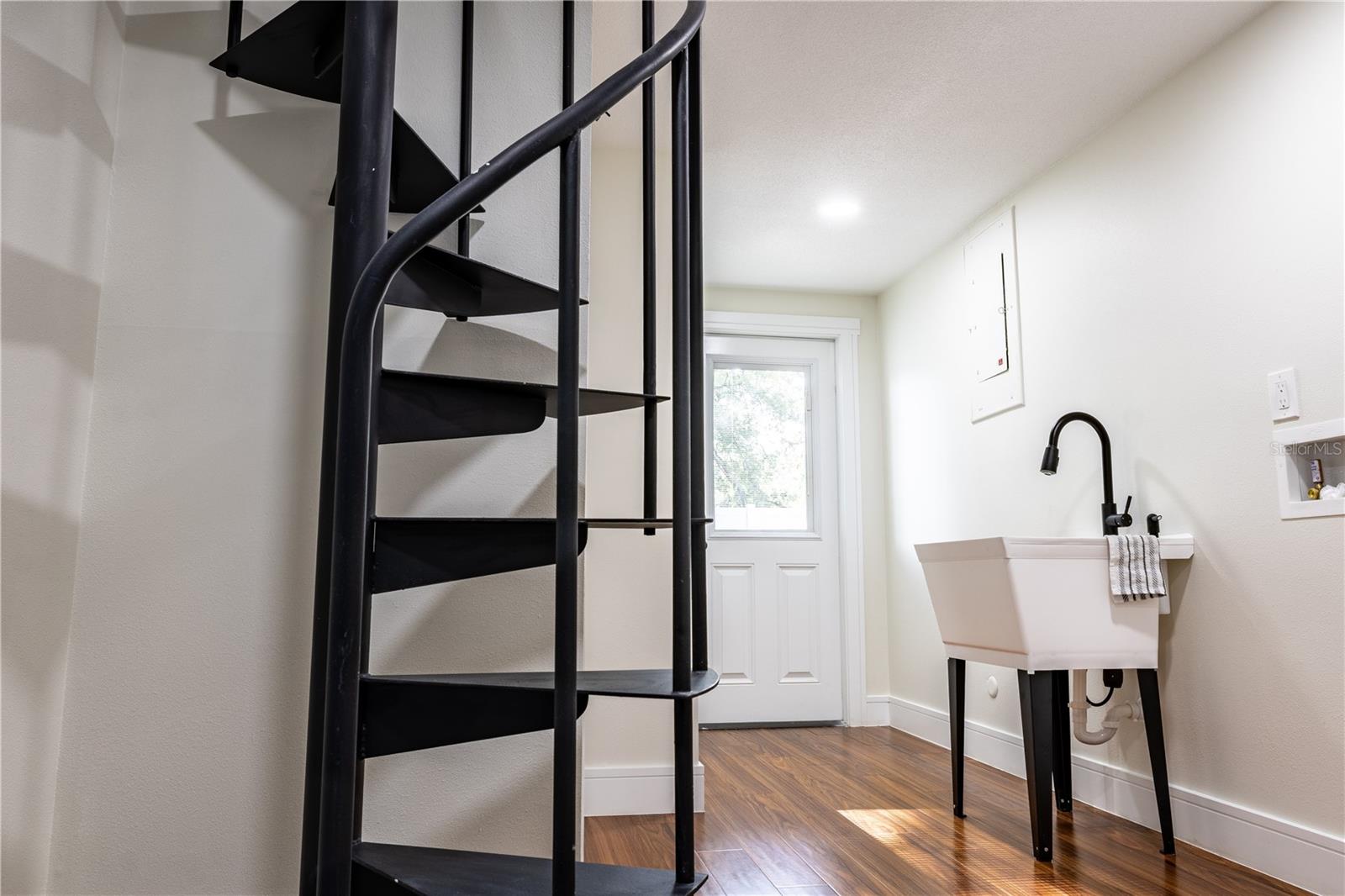 TEMPLE TERRACE ESTATES - Residential