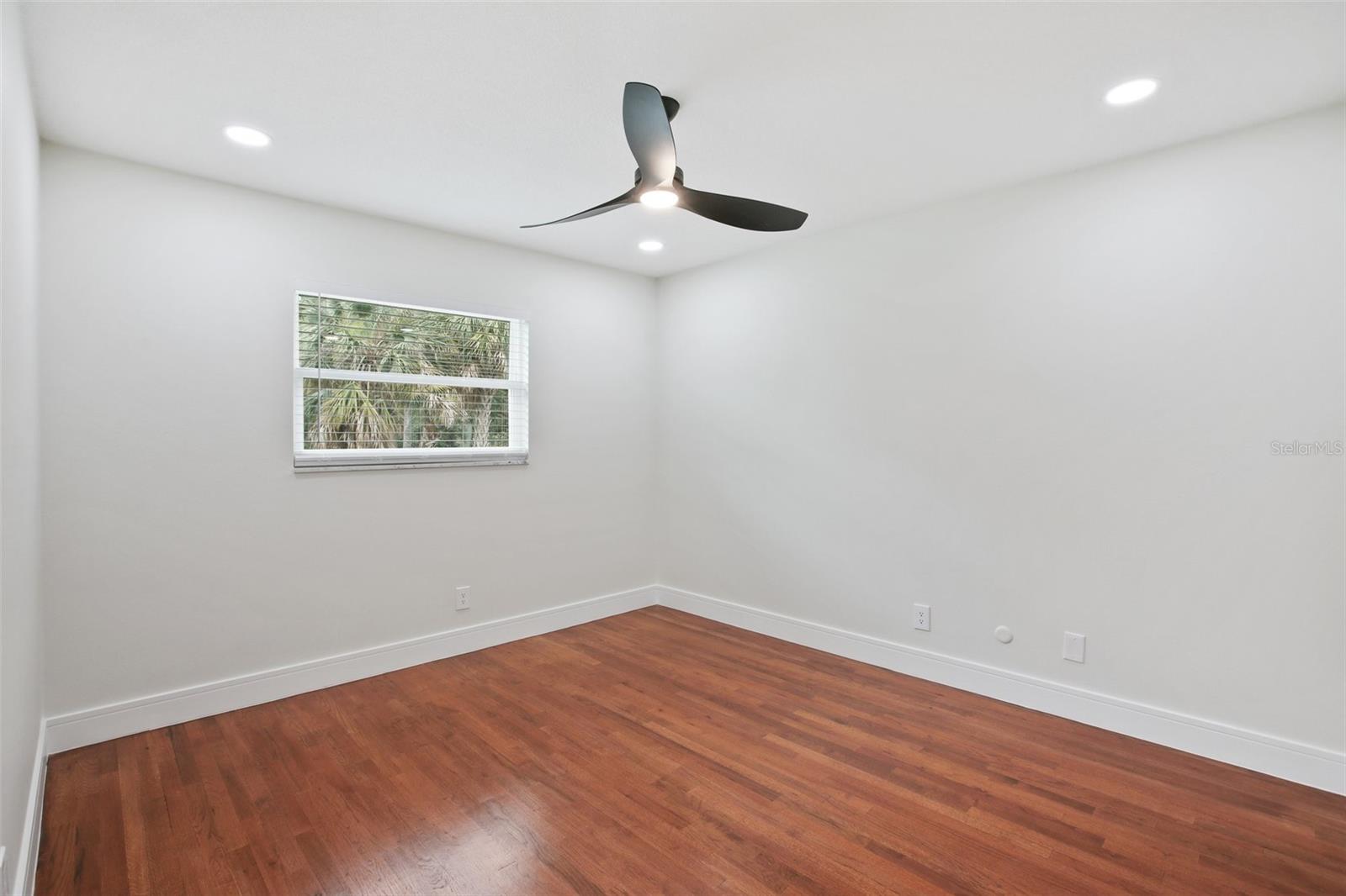 TEMPLE TERRACE ESTATES - Residential