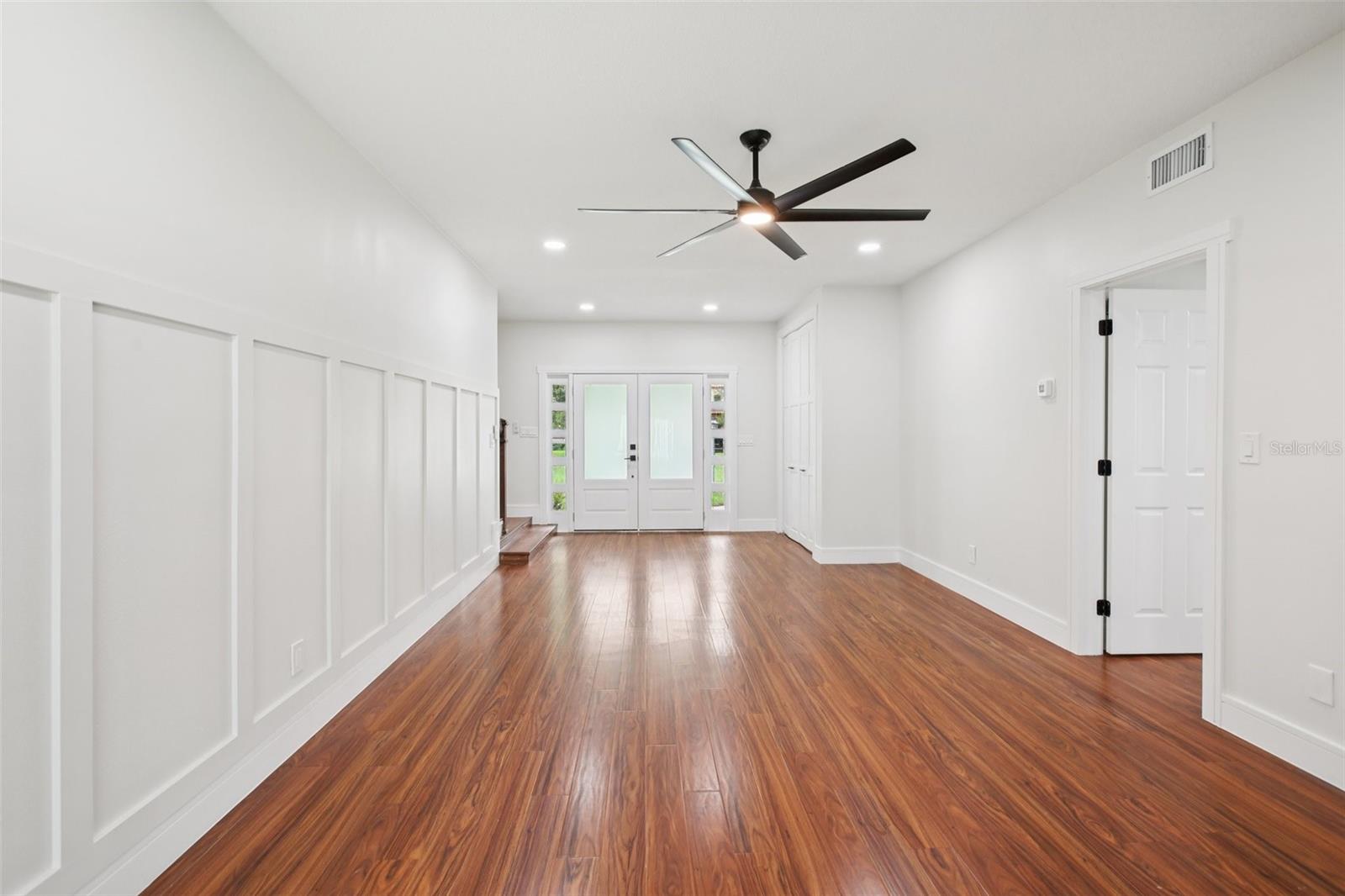 TEMPLE TERRACE ESTATES - Residential