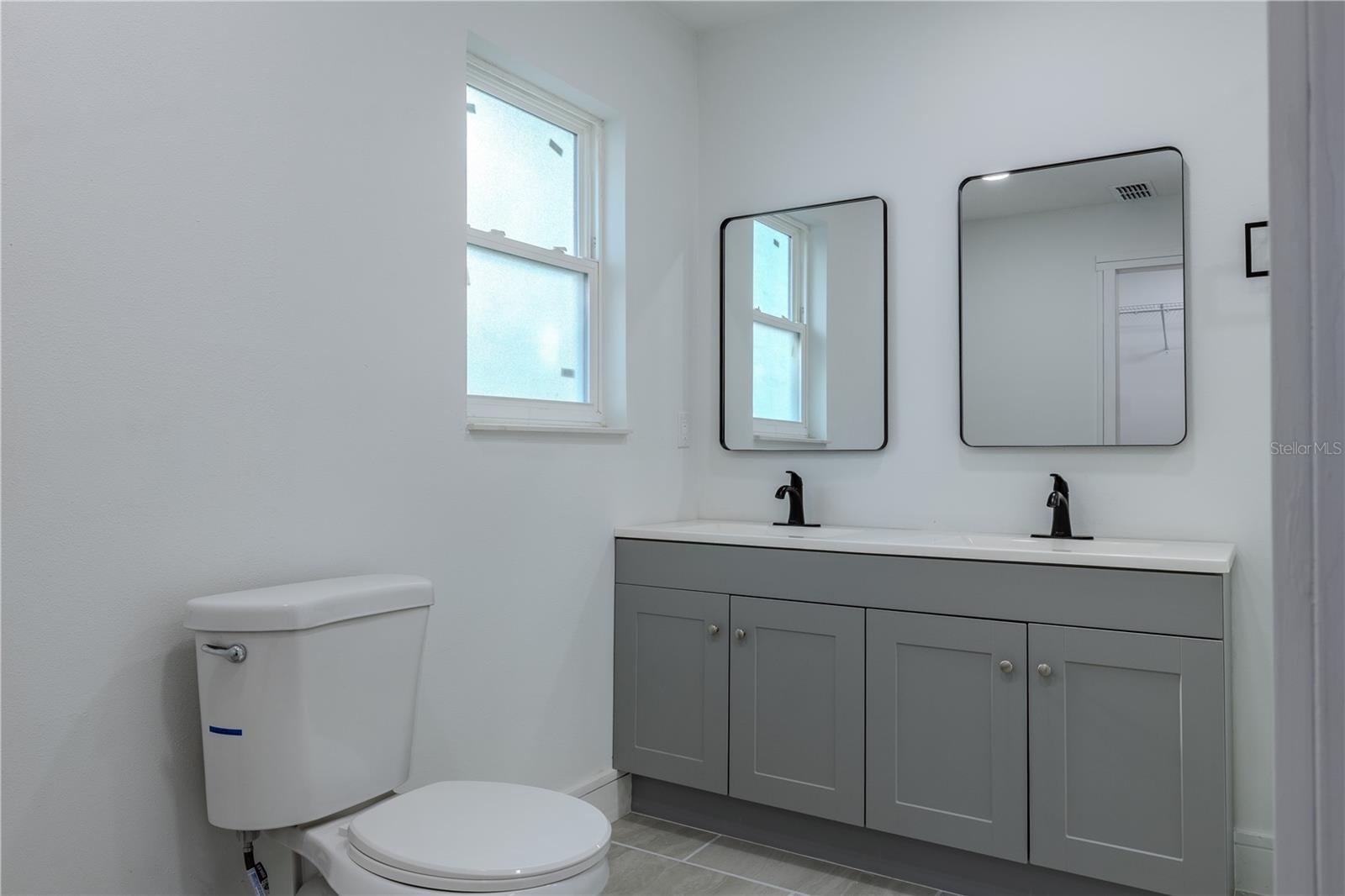 TEMPLE TERRACE ESTATES - Residential