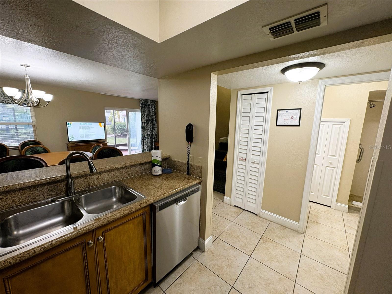 FANTASYWORLD CLUB VILLAS UNIT 1 - Residential