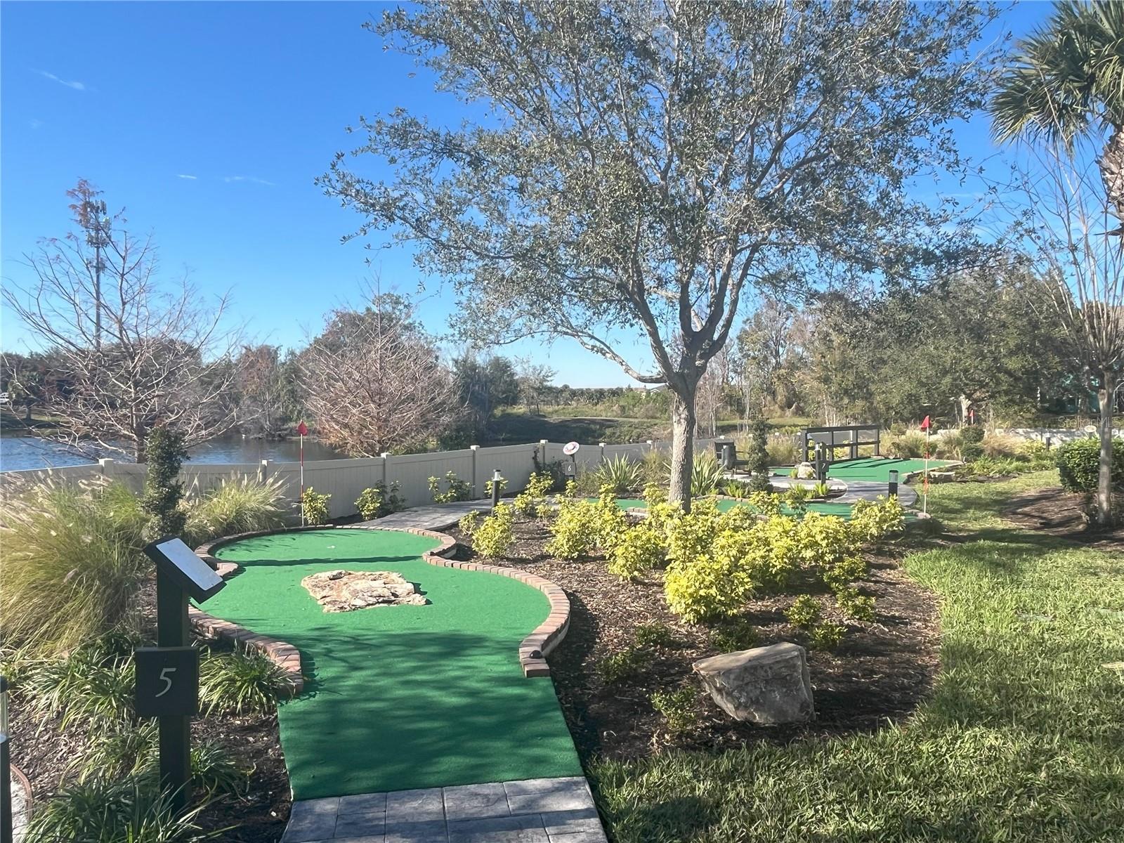 FANTASYWORLD CLUB VILLAS UNIT 1 - Residential