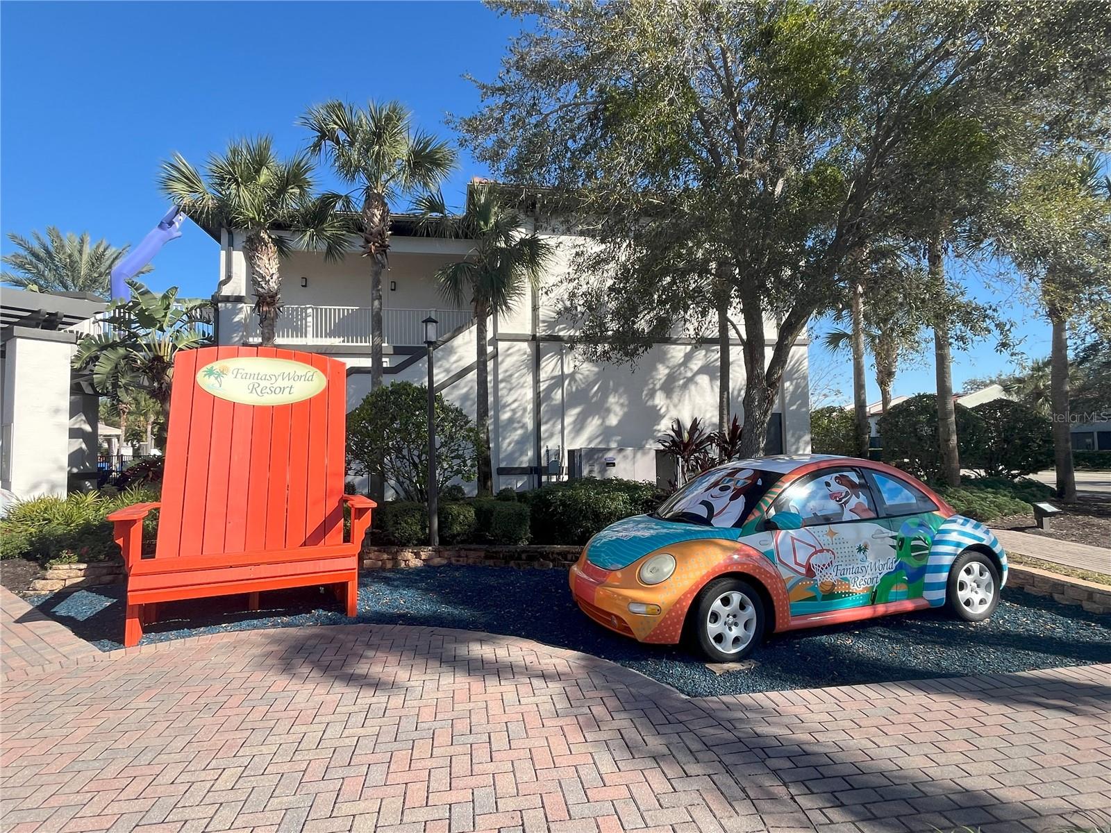 FANTASYWORLD CLUB VILLAS UNIT 1 - Residential