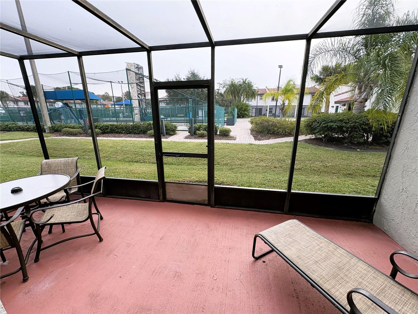 FANTASYWORLD CLUB VILLAS UNIT 1 - Residential