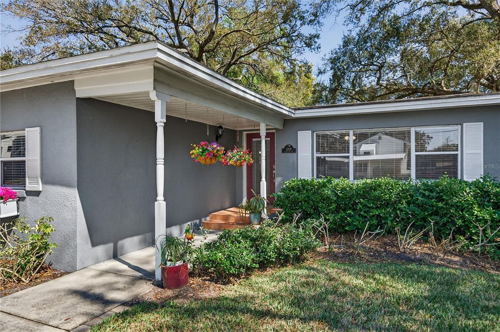 Photo of 3109 Harrison Avenue, Orlando, FL 32804 (MLS # O6380103)