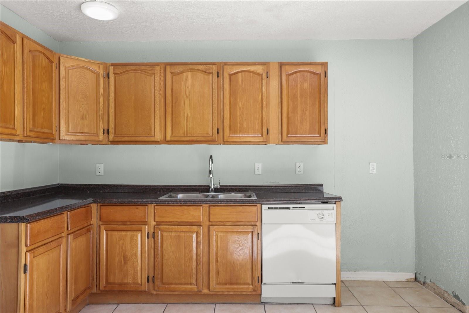 QUAIL HOLLOW AT RIO PINAR - Residential