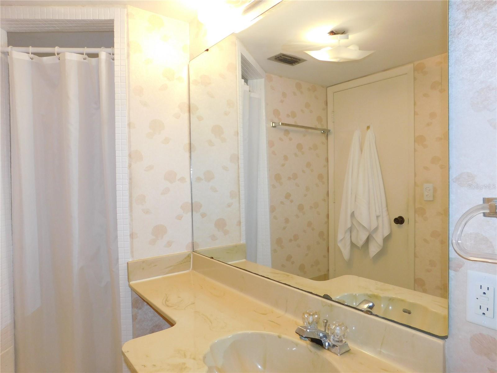 MORTON VILLAGE - Residential