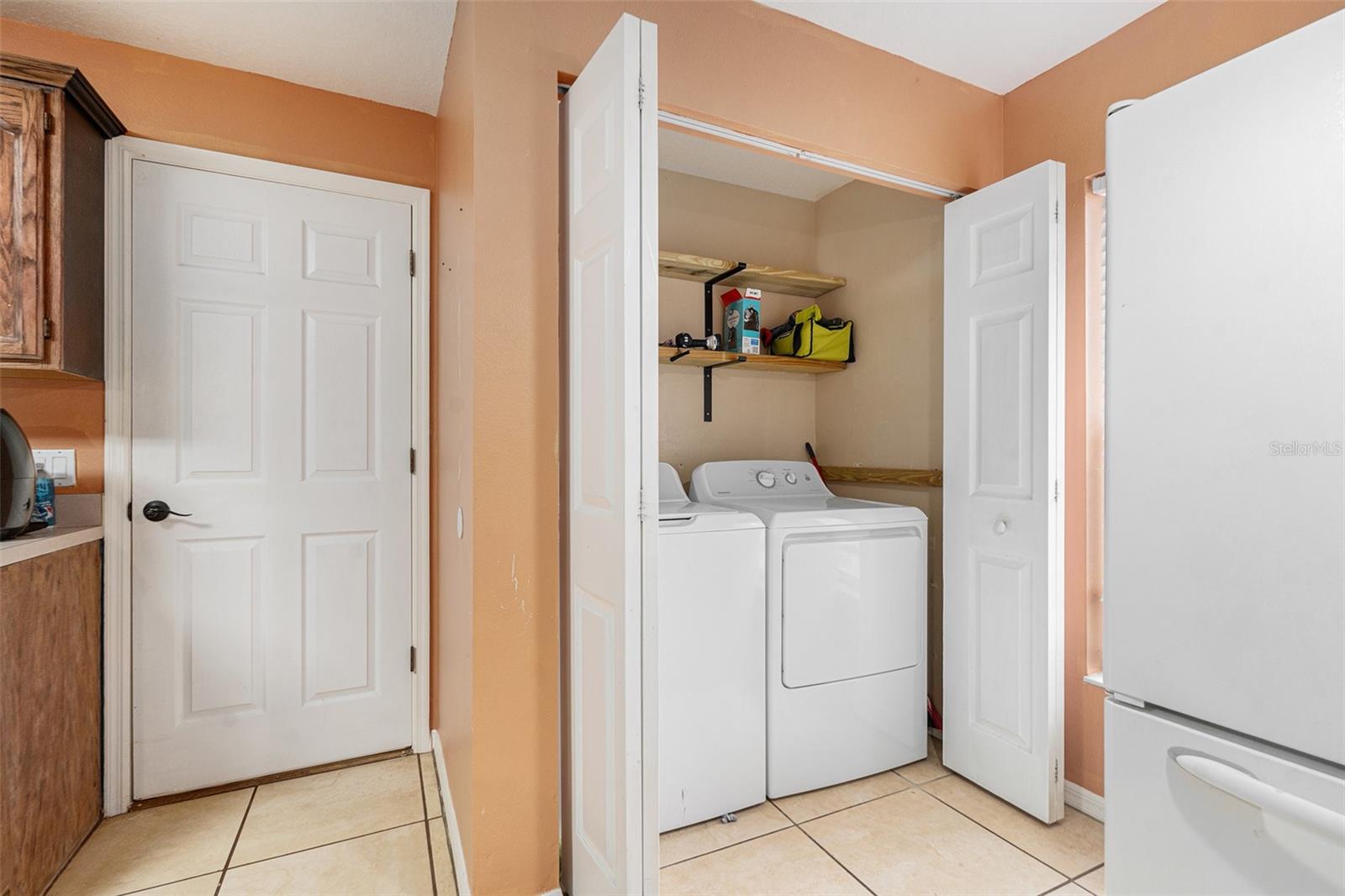 OAKDALE RIVERVIEW ESTATES UN 3 - Residential