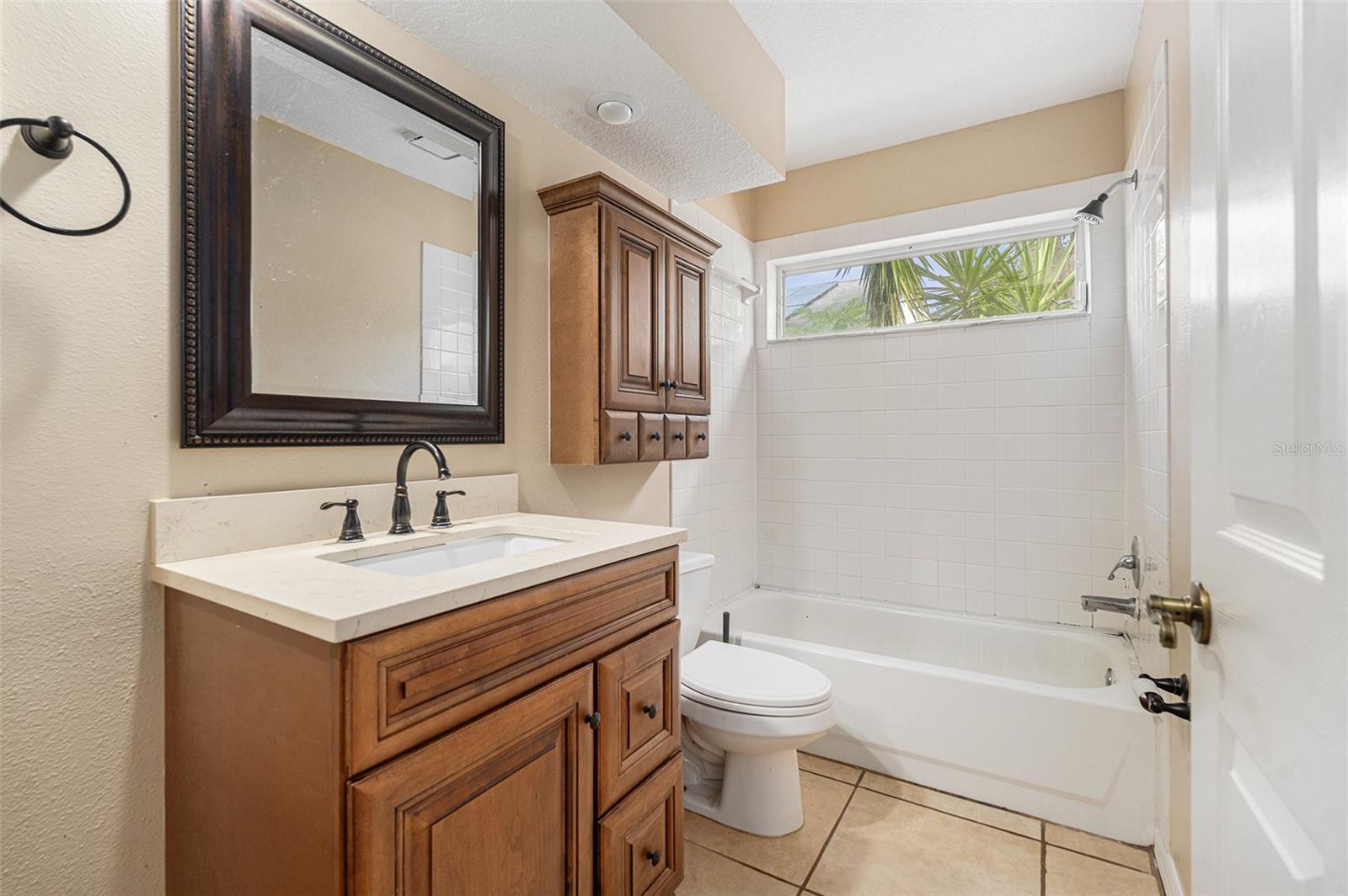 OAKDALE RIVERVIEW ESTATES UN 3 - Residential