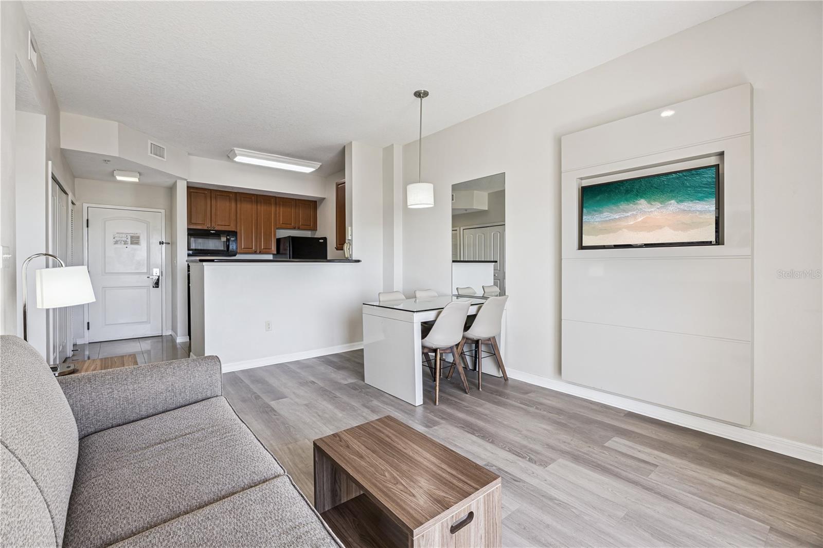 POINT ORLANDO RESIDENCE CONDO - Residential