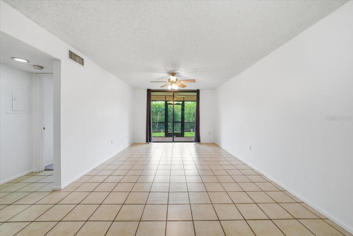 1332 PASADENA 102