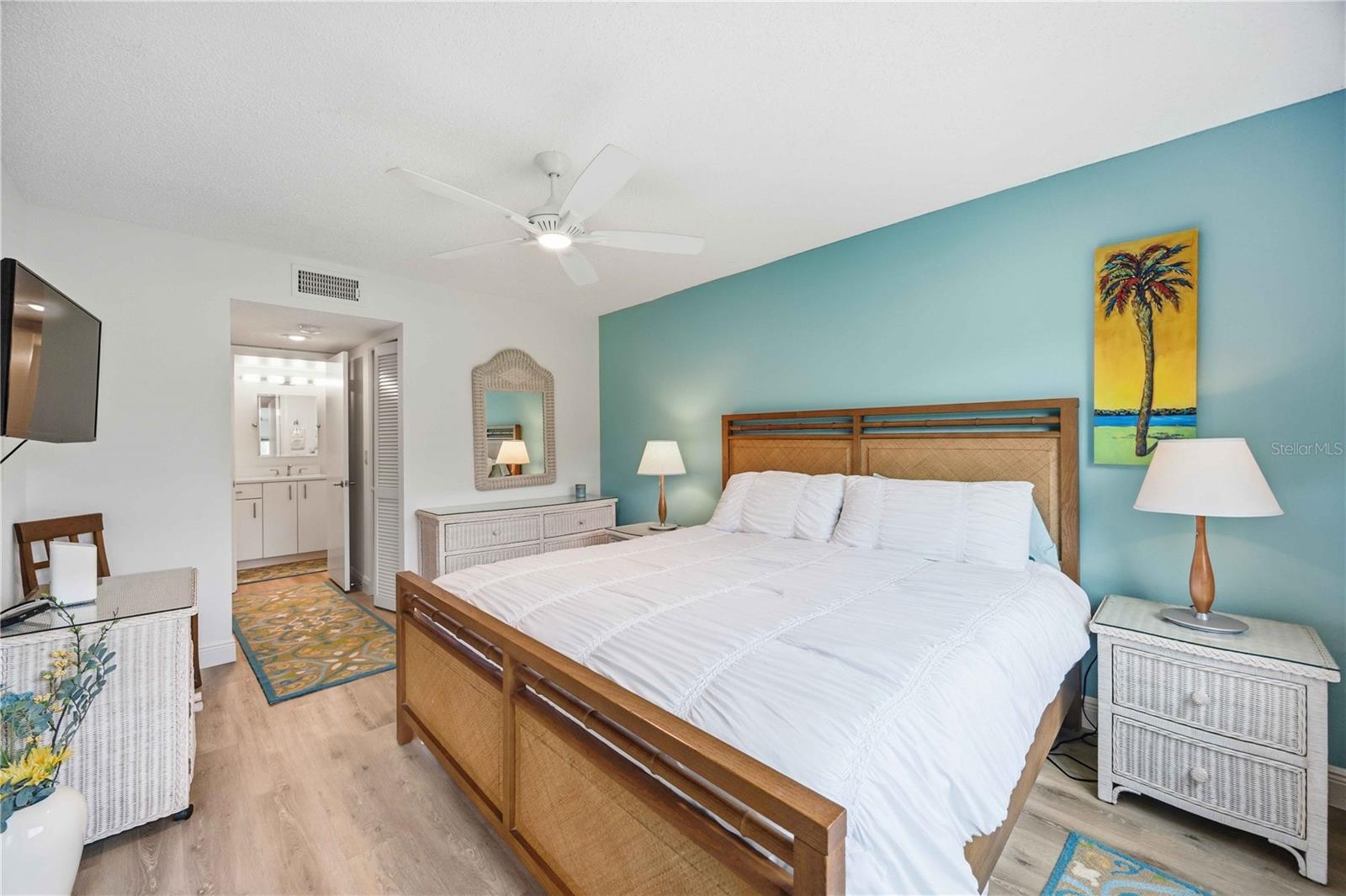 EAGLE CREEK IV - Residential