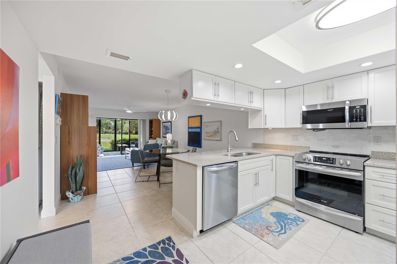 EAGLE CREEK IV - Residential