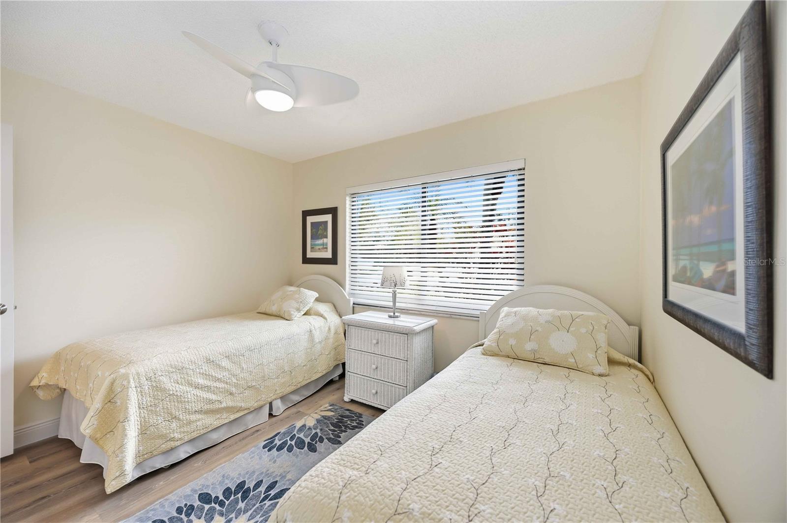 EAGLE CREEK IV - Residential