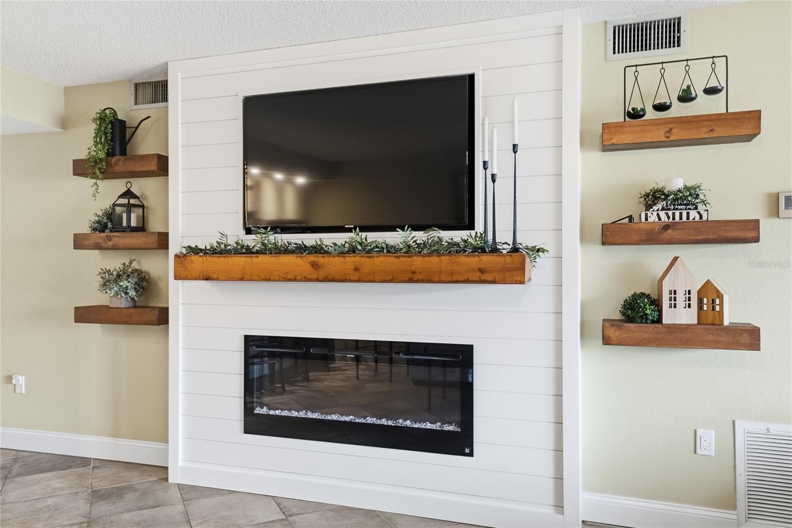 CASA DEL SOL SEC VII - Residential