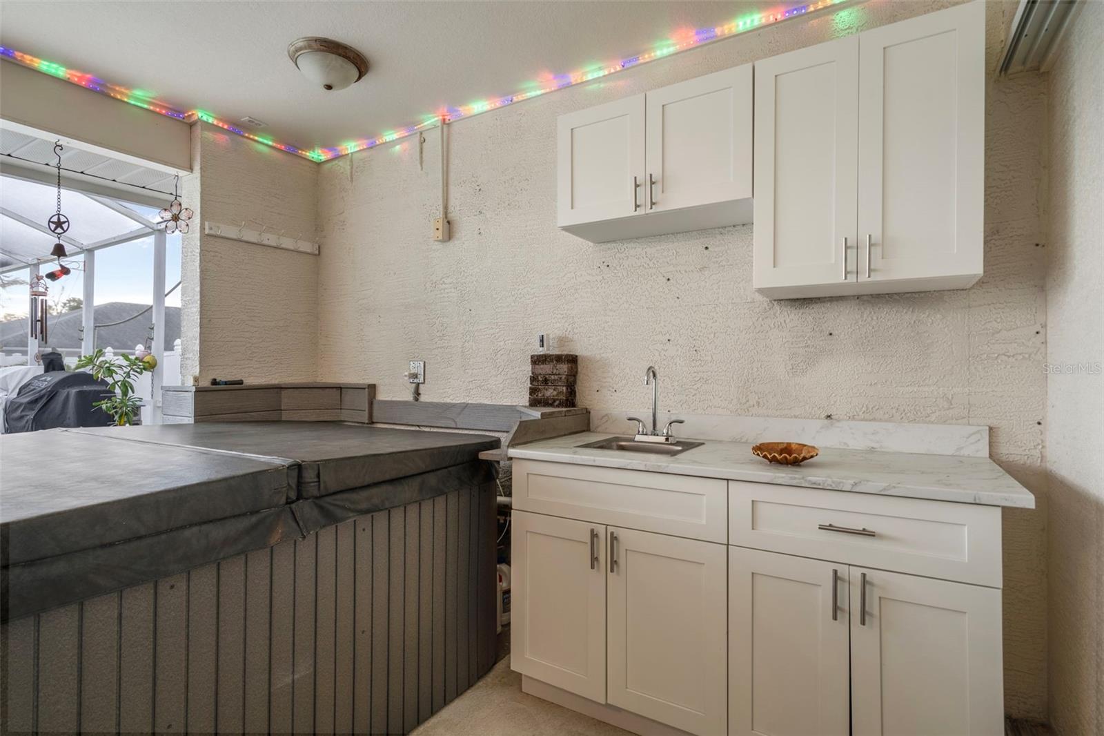 BERKELEY MANOR - Residential