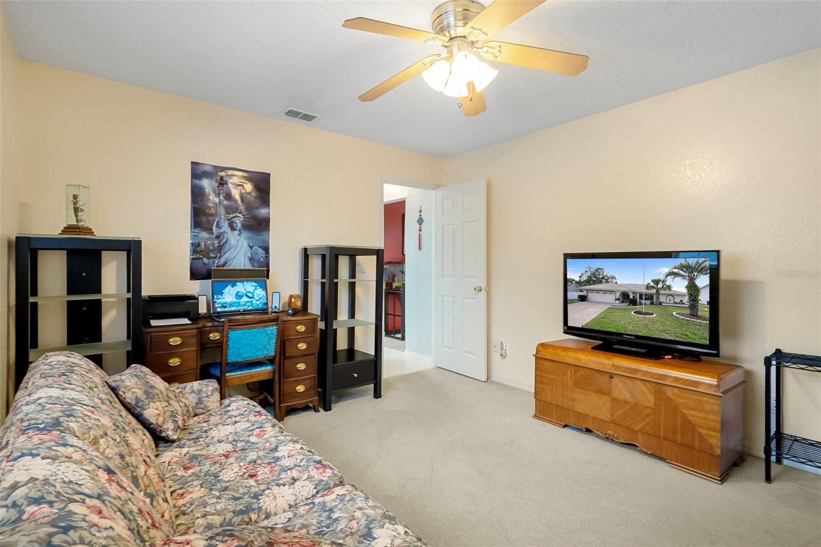 BERKELEY MANOR - Residential