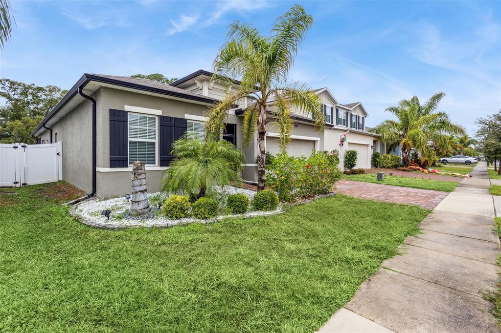 Photo of 297 Siesta Vista Court, Davenport, FL 33896 (MLS # O6366301)