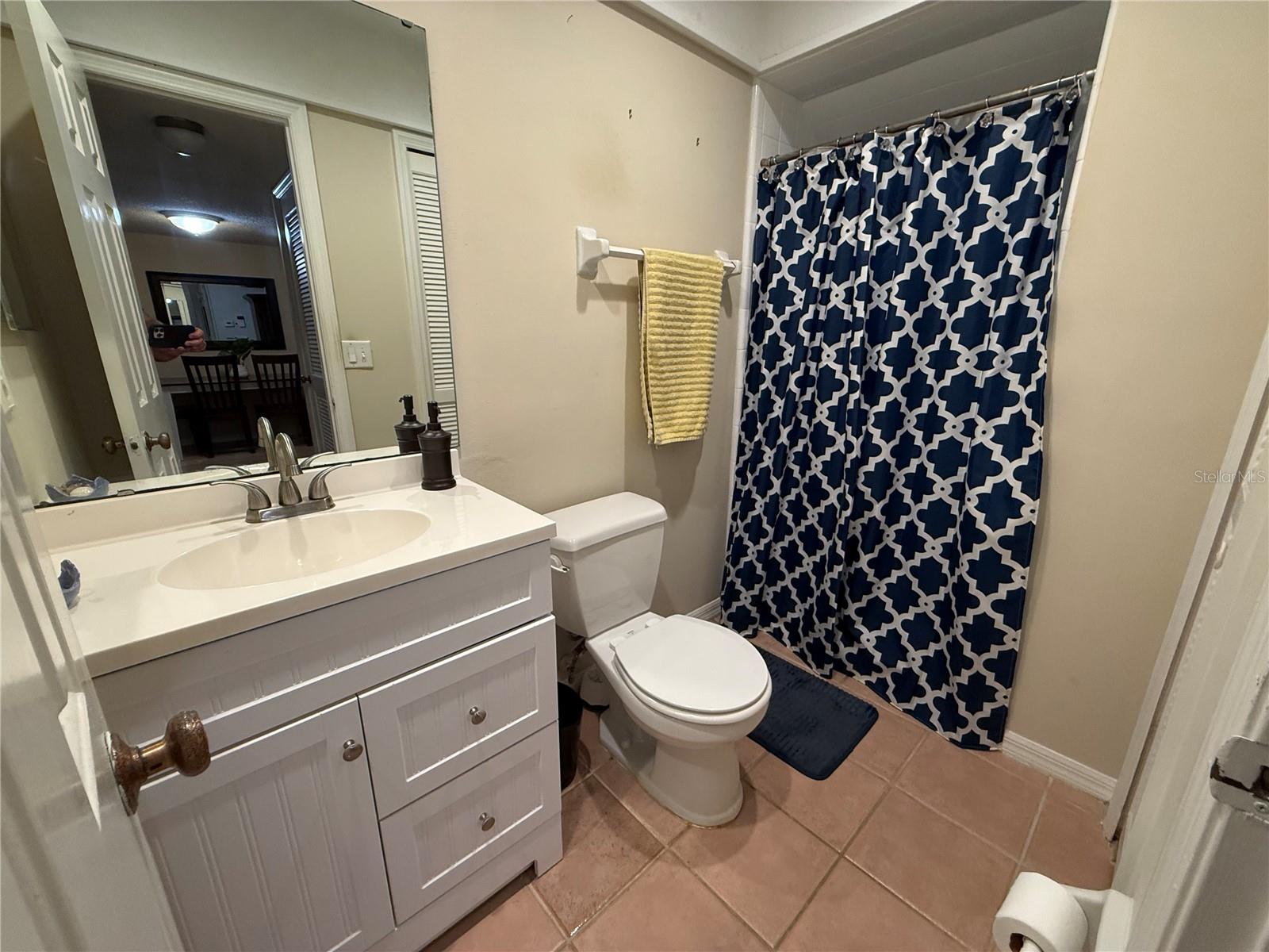 PARK LAKE GROVE CONDO PH D - Residential