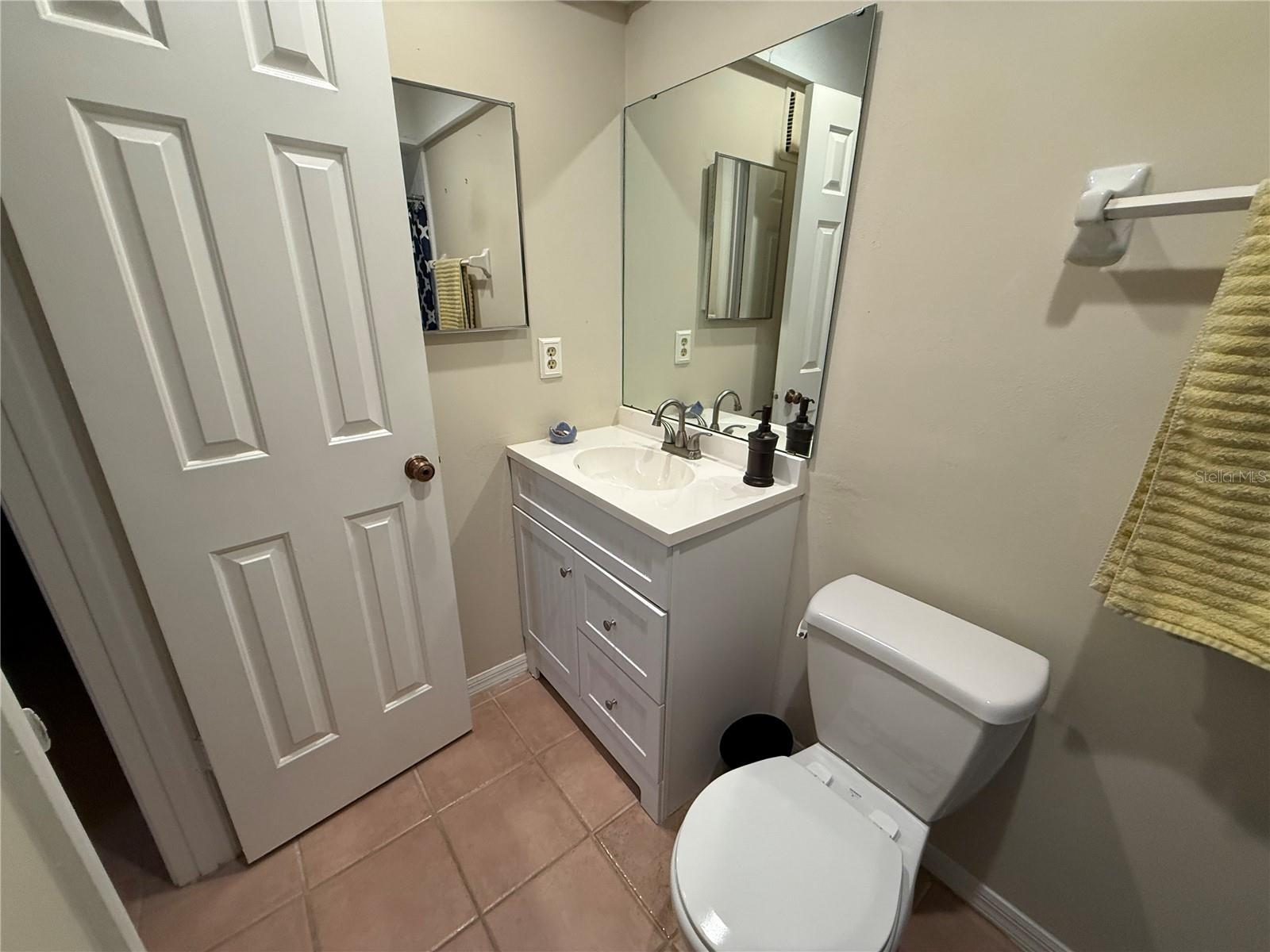 PARK LAKE GROVE CONDO PH D - Residential