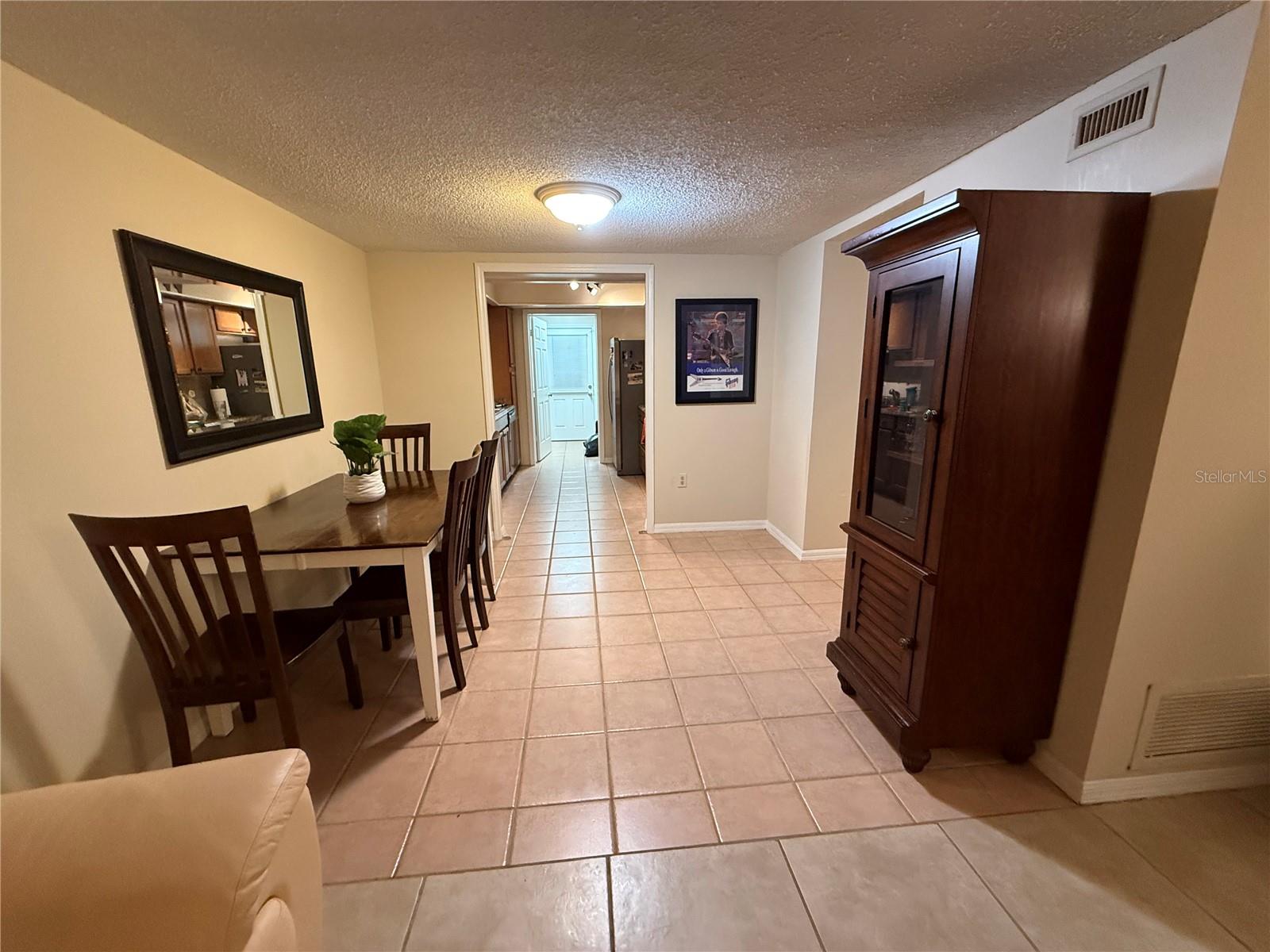 PARK LAKE GROVE CONDO PH D - Residential