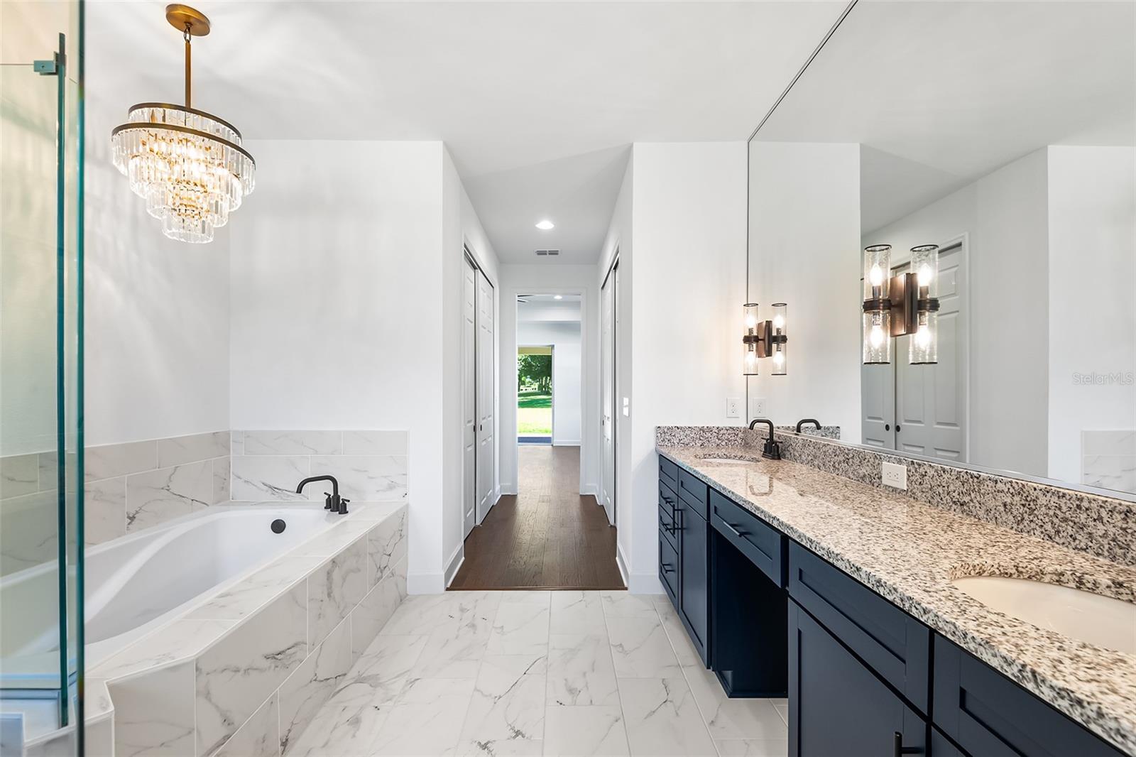 CLIFFSIDE LAKES SUB - Residential