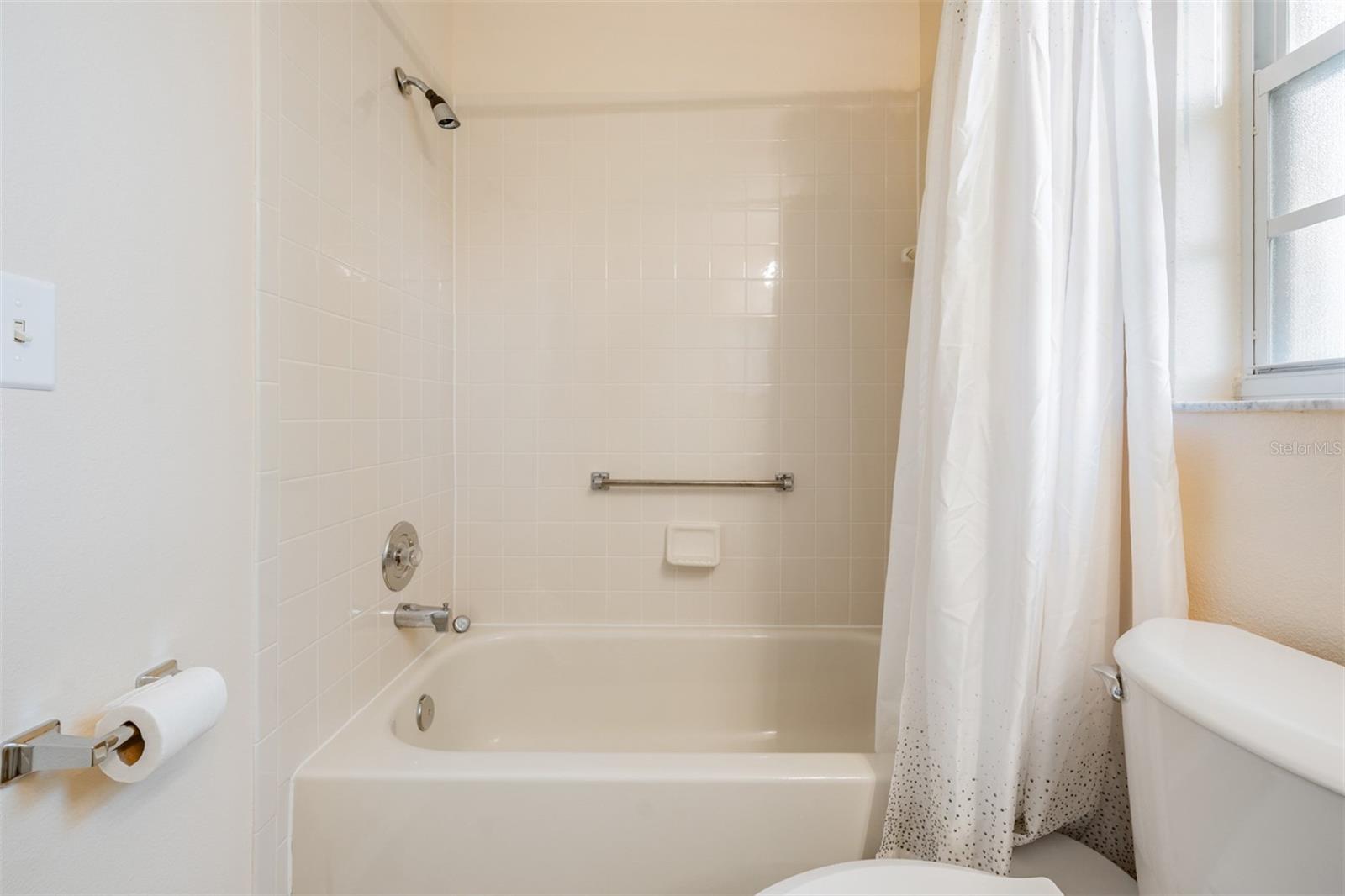 COVENTRY VILLAGE PH 1 - Residential Lease