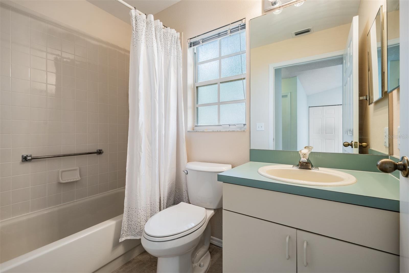 COVENTRY VILLAGE PH 1 - Residential Lease