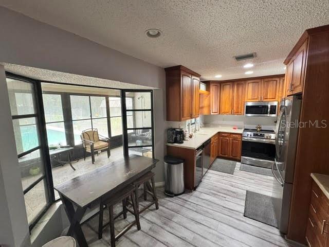 MEADOWOOD - Residential