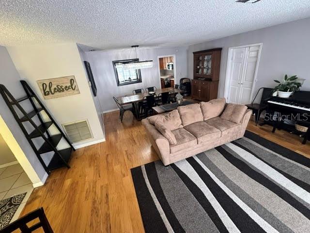 MEADOWOOD - Residential