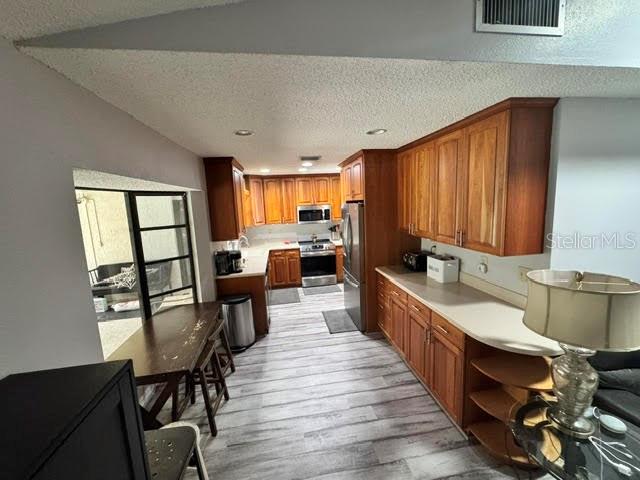 MEADOWOOD - Residential