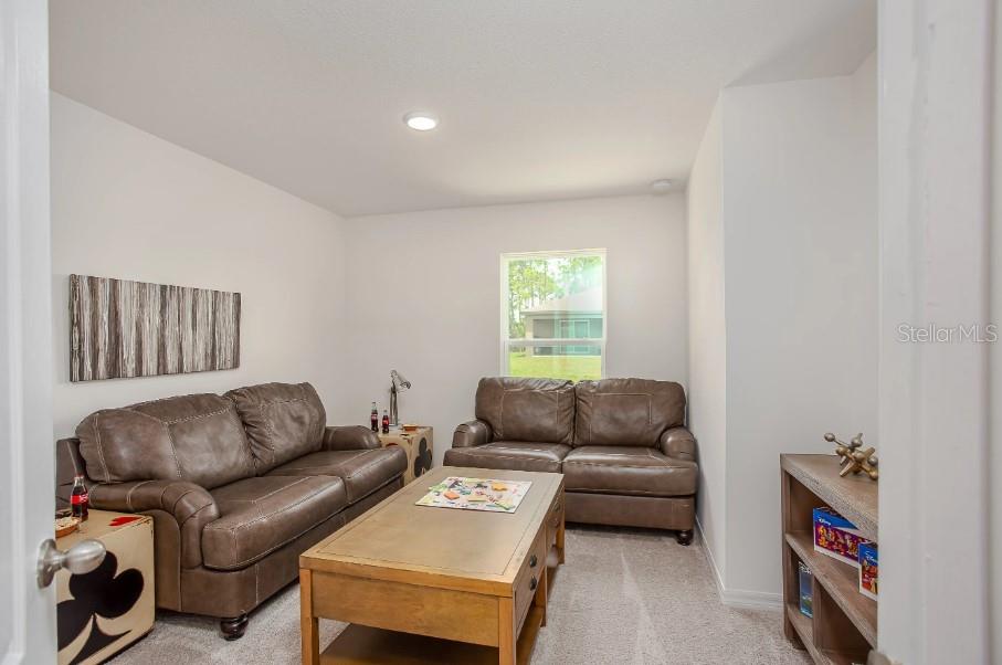 AVALON WOODS - Residential