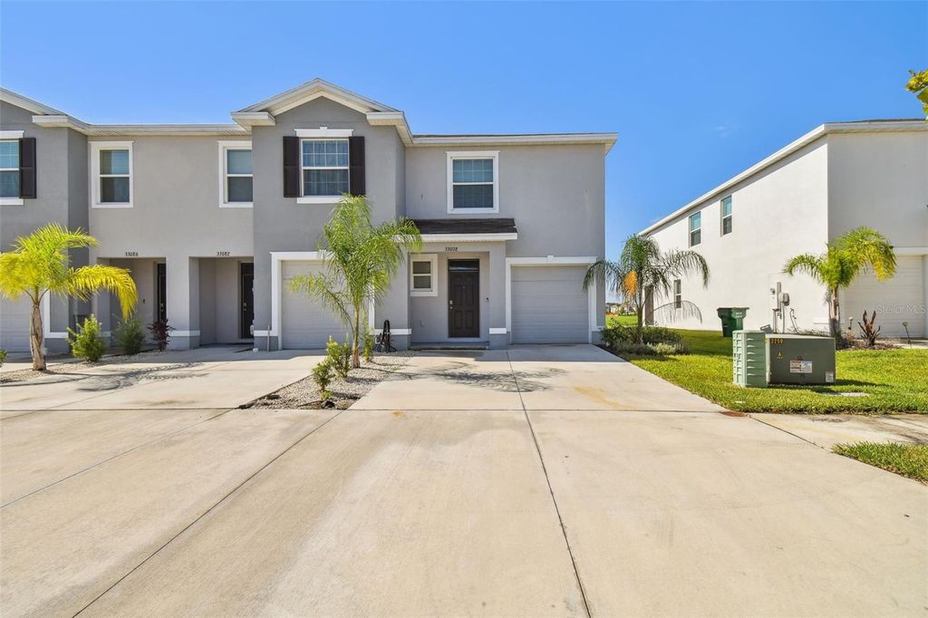 Photo of 33078 Major Oak Drive, Wesley Chapel, FL 33545 (MLS # TB8419368)