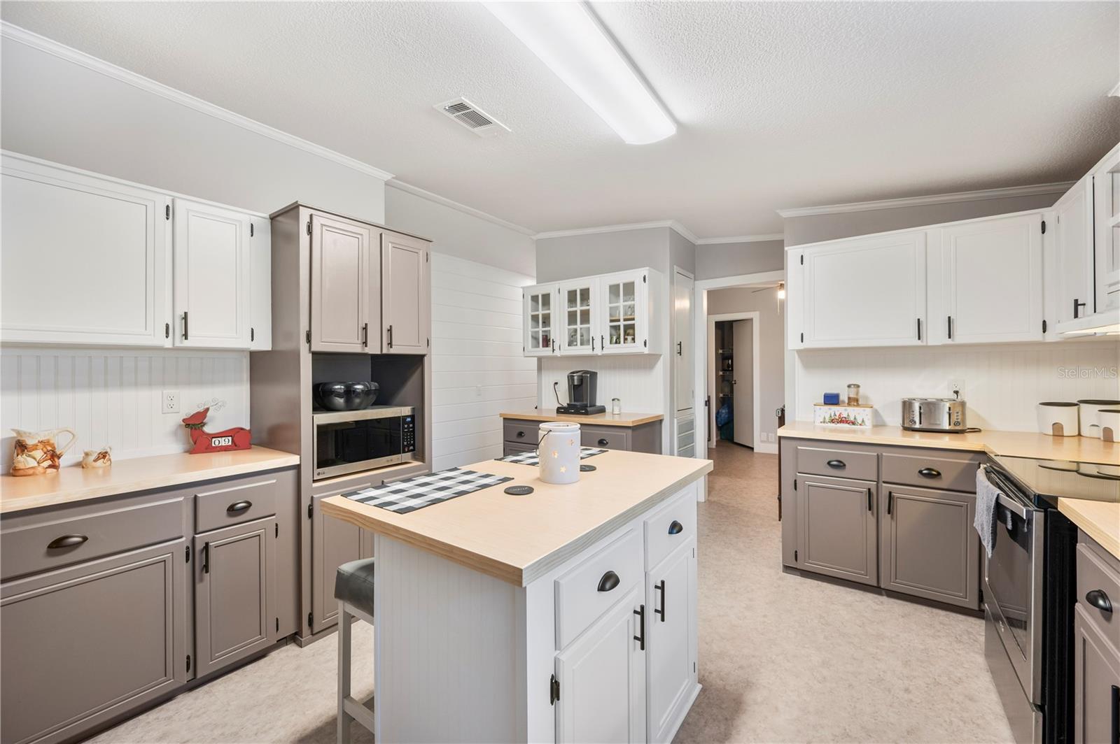 DEER TRAILS NORTH - Residential