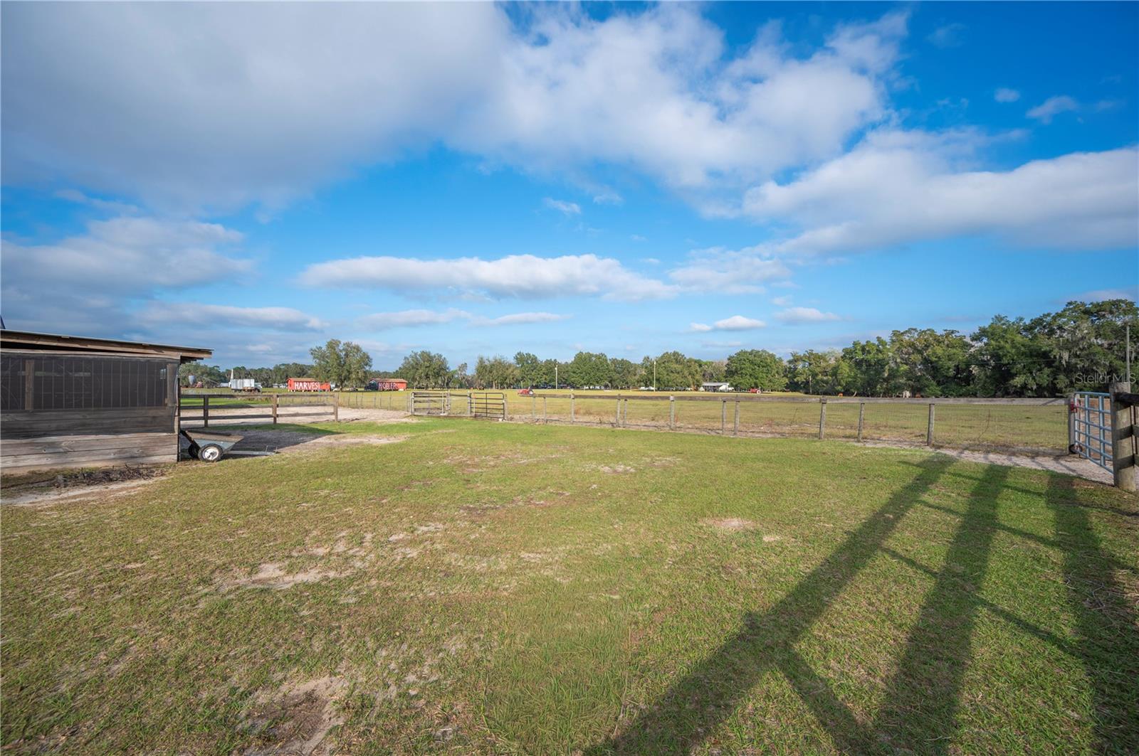 DEER TRAILS NORTH - Residential