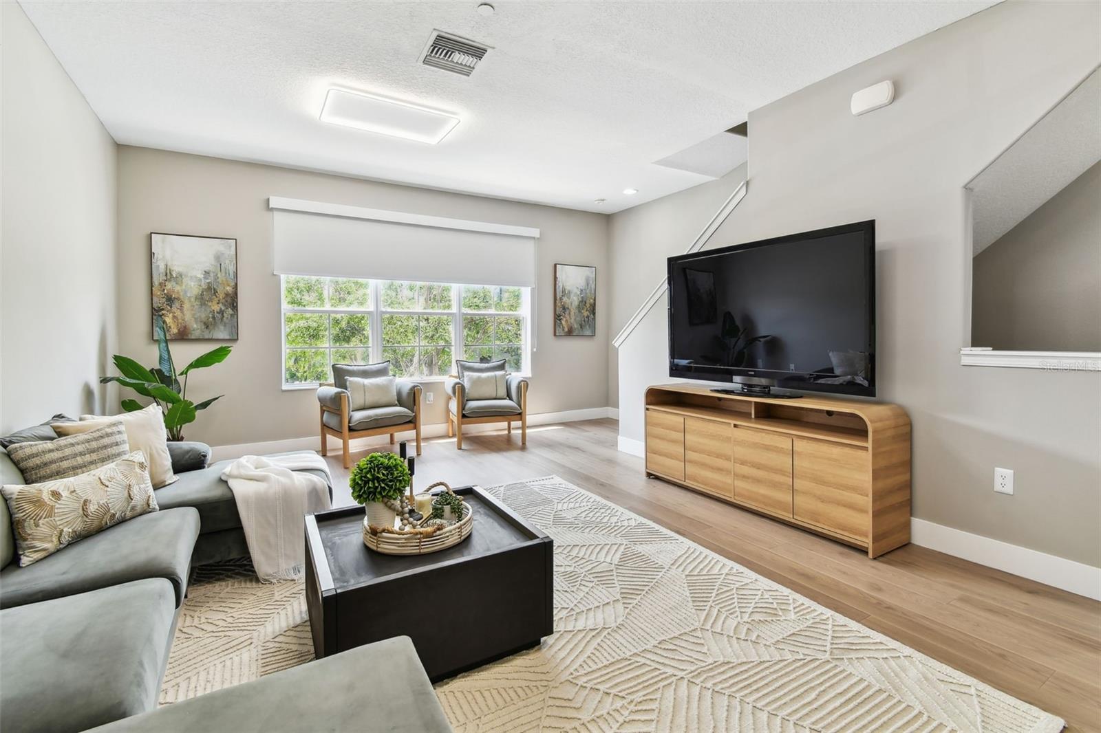 2547 LEXINGTON OAK DRIVE