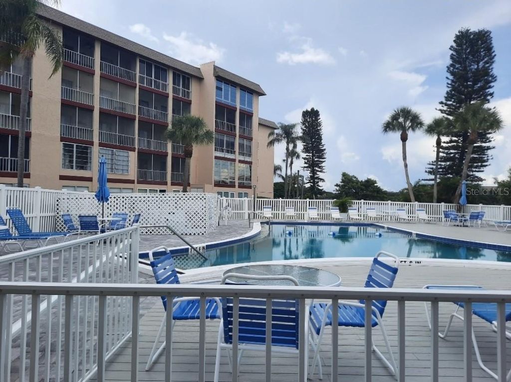 Photo of 4085 Lake Bayshore Drive #C311, Bradenton, FL 34205 (MLS # A4669174)