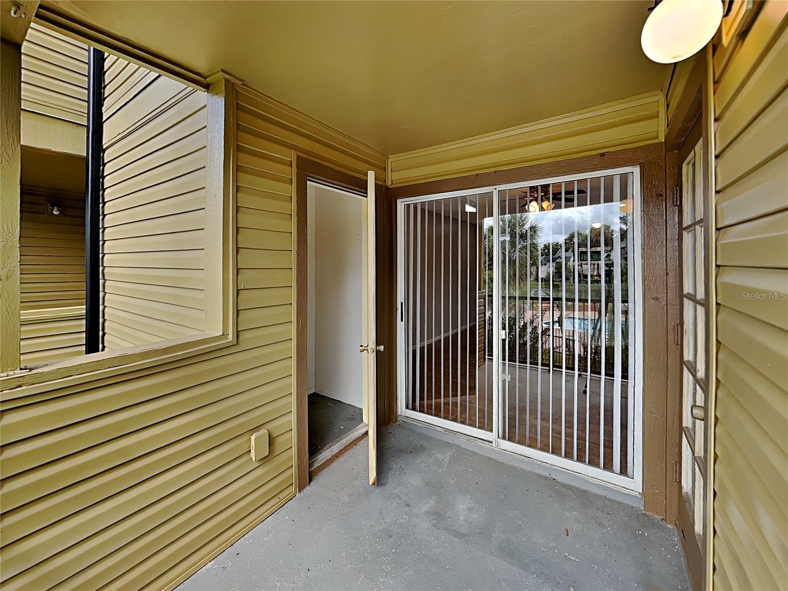 PLAZA/MILLENIUM - Residential Lease