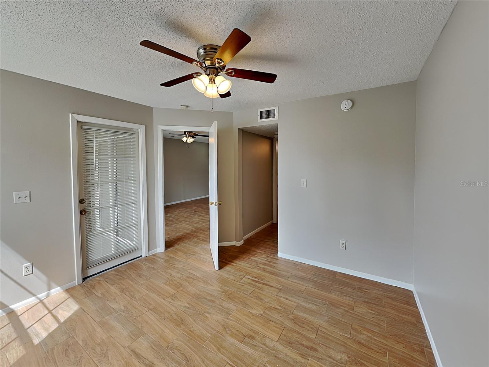 PLAZA/MILLENIUM - Residential Lease