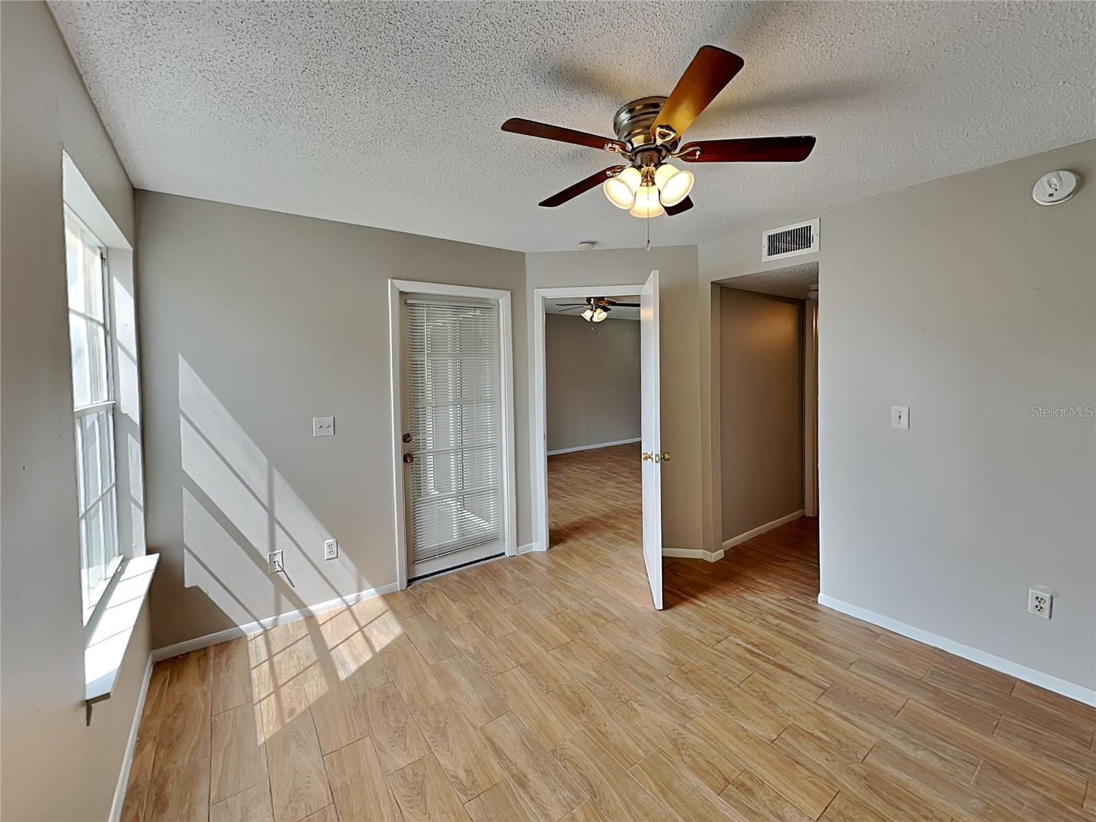 PLAZA/MILLENIUM - Residential Lease