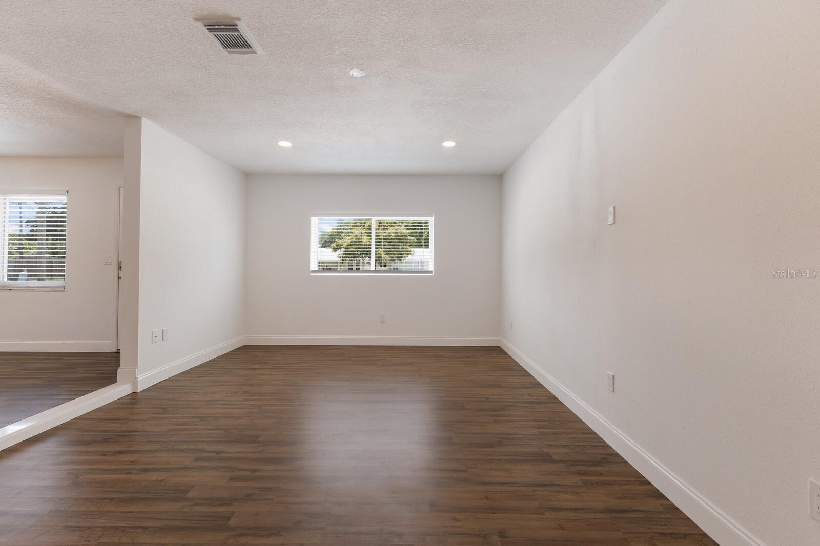 SHANNON PARK - Residential