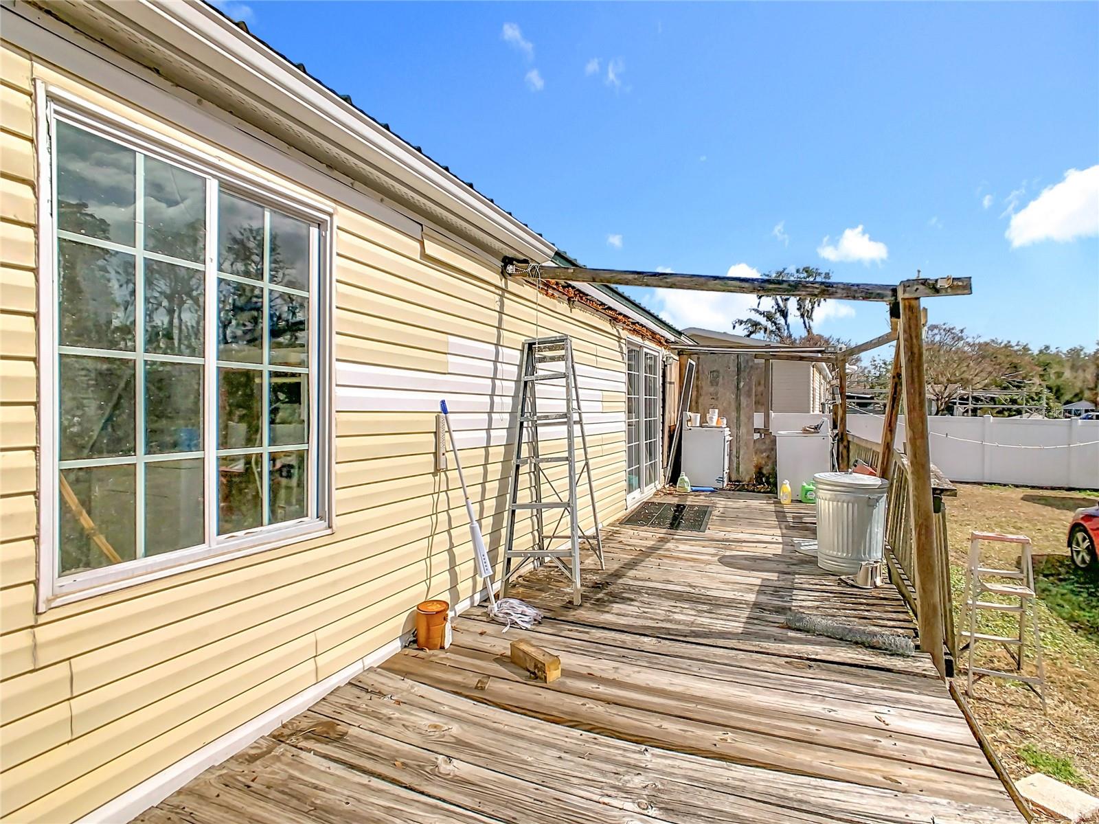 SHADY HAMMOCK - Residential