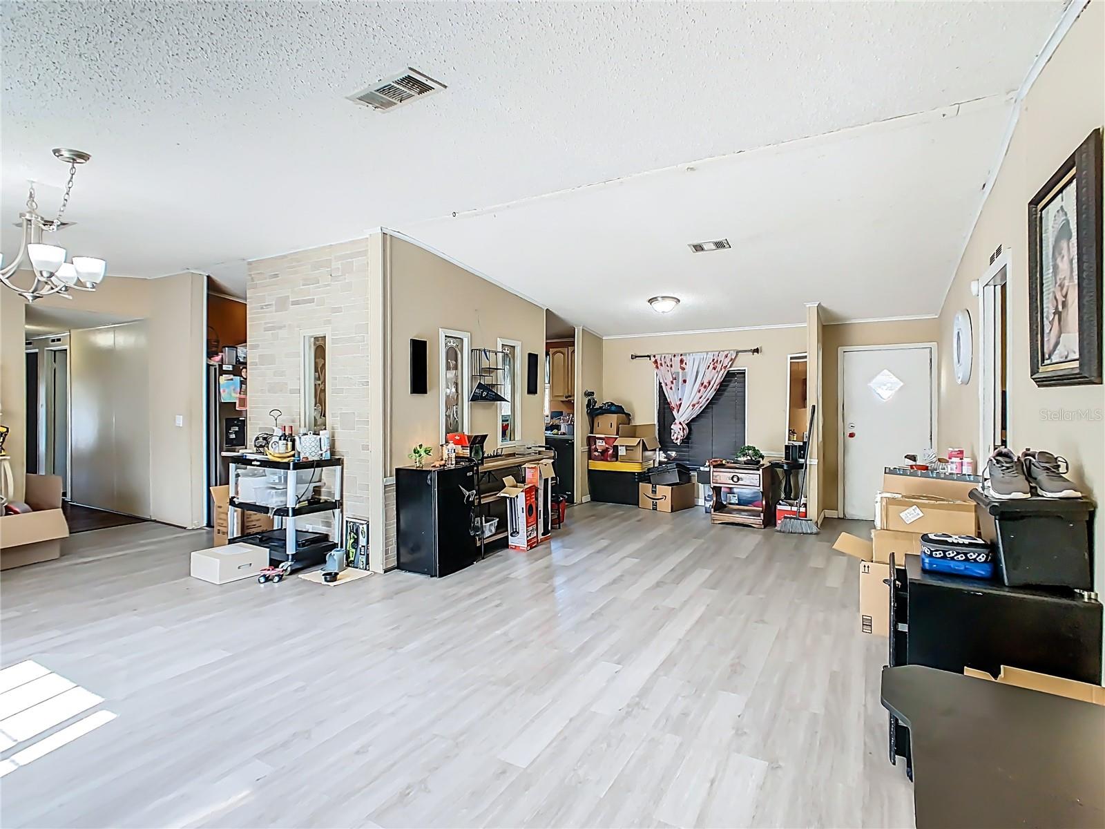 SHADY HAMMOCK - Residential