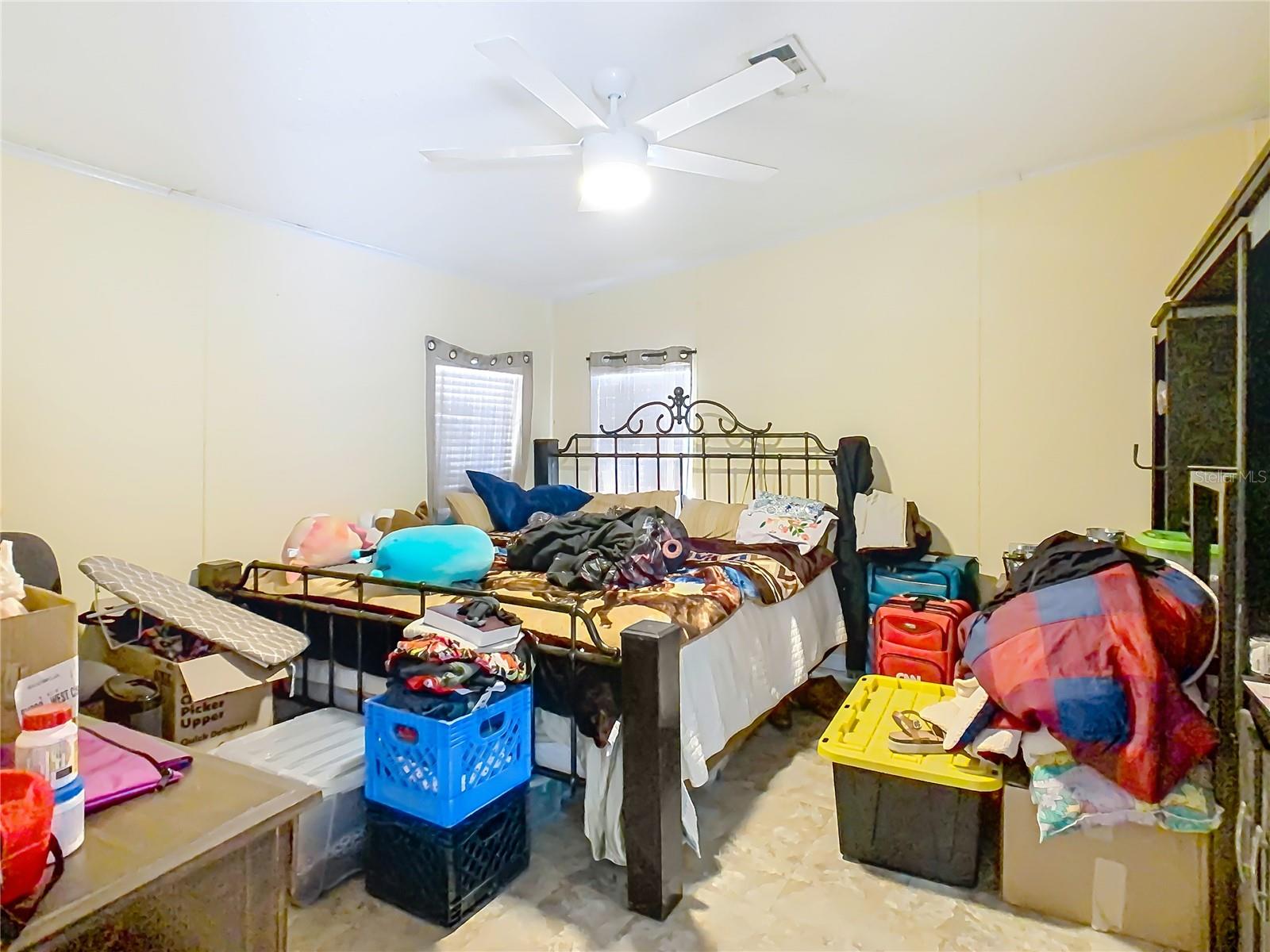 SHADY HAMMOCK - Residential