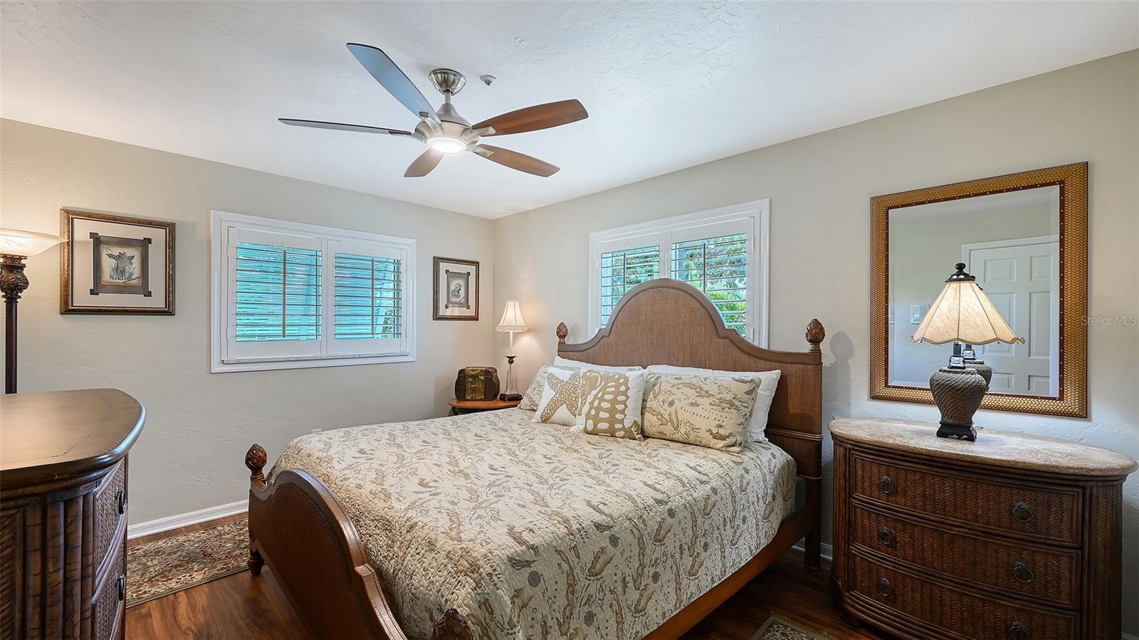 COUNTRY CLUB SHORES SEC 02 - Residential