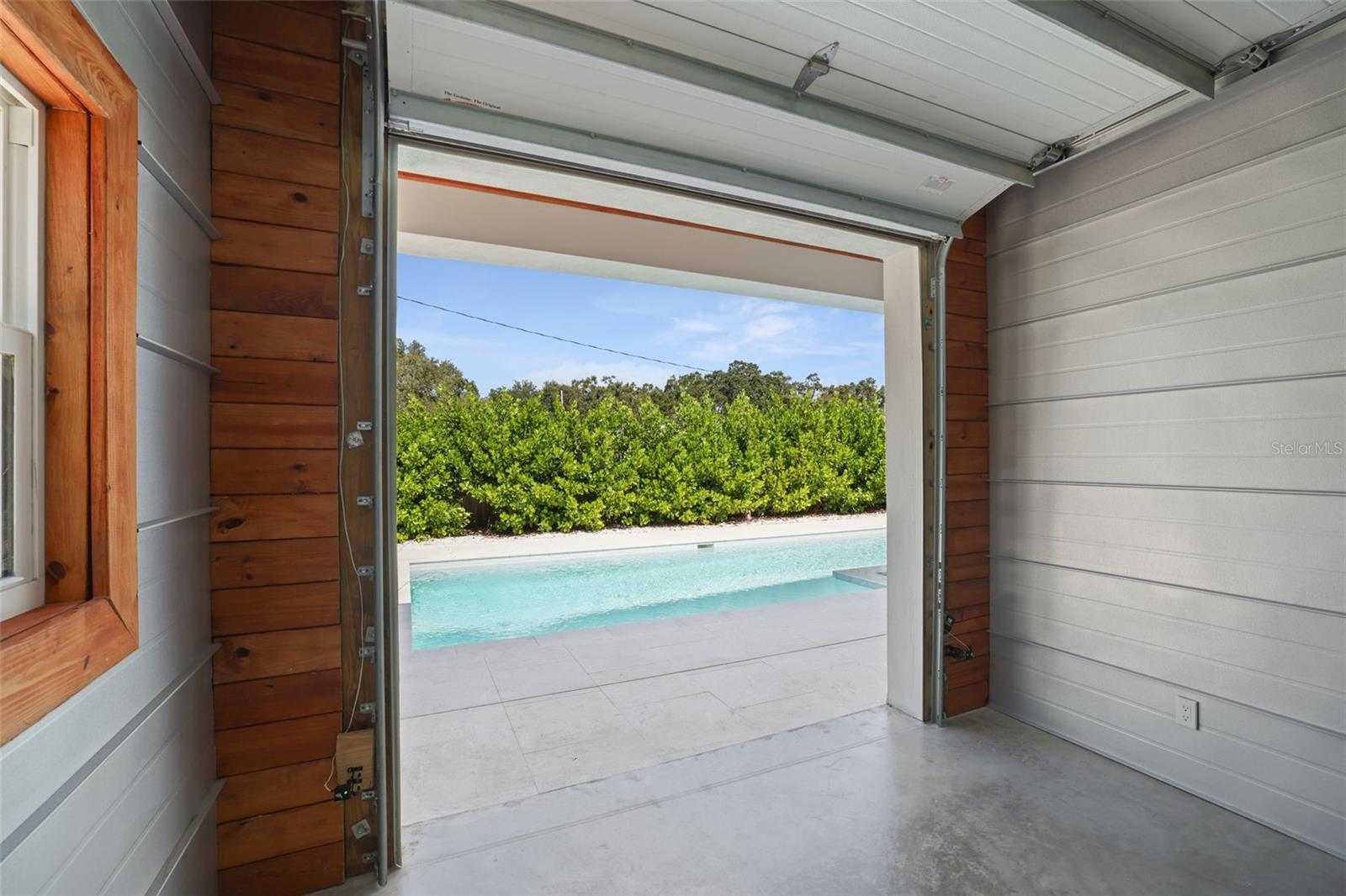 DUNEDIN ISLES COUNTRY CLUB - Residential